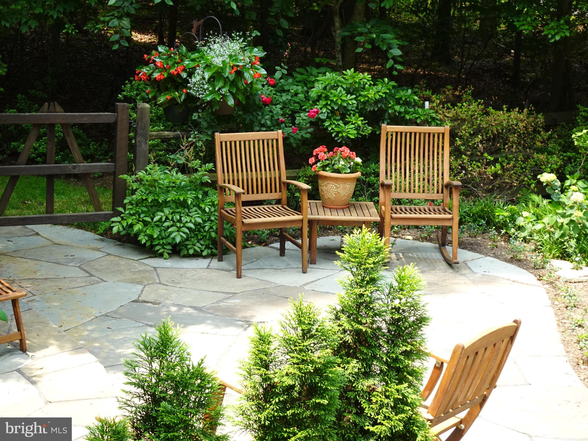 HARBOR HILLS - Residential