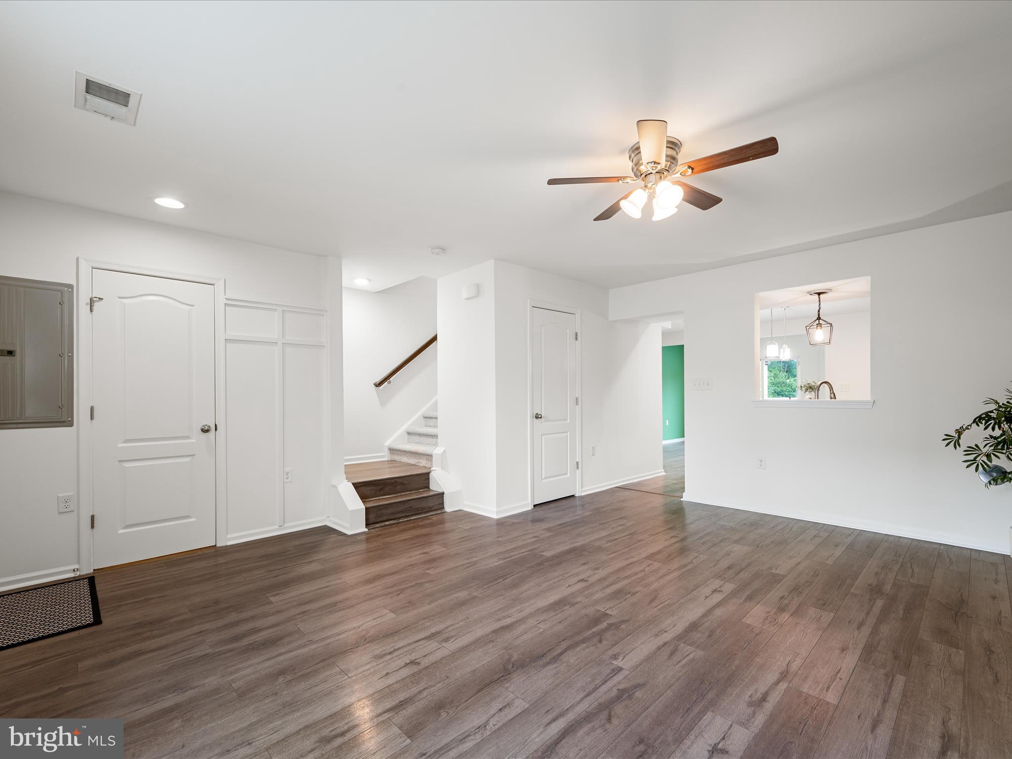 BRIAN RUN - Residential