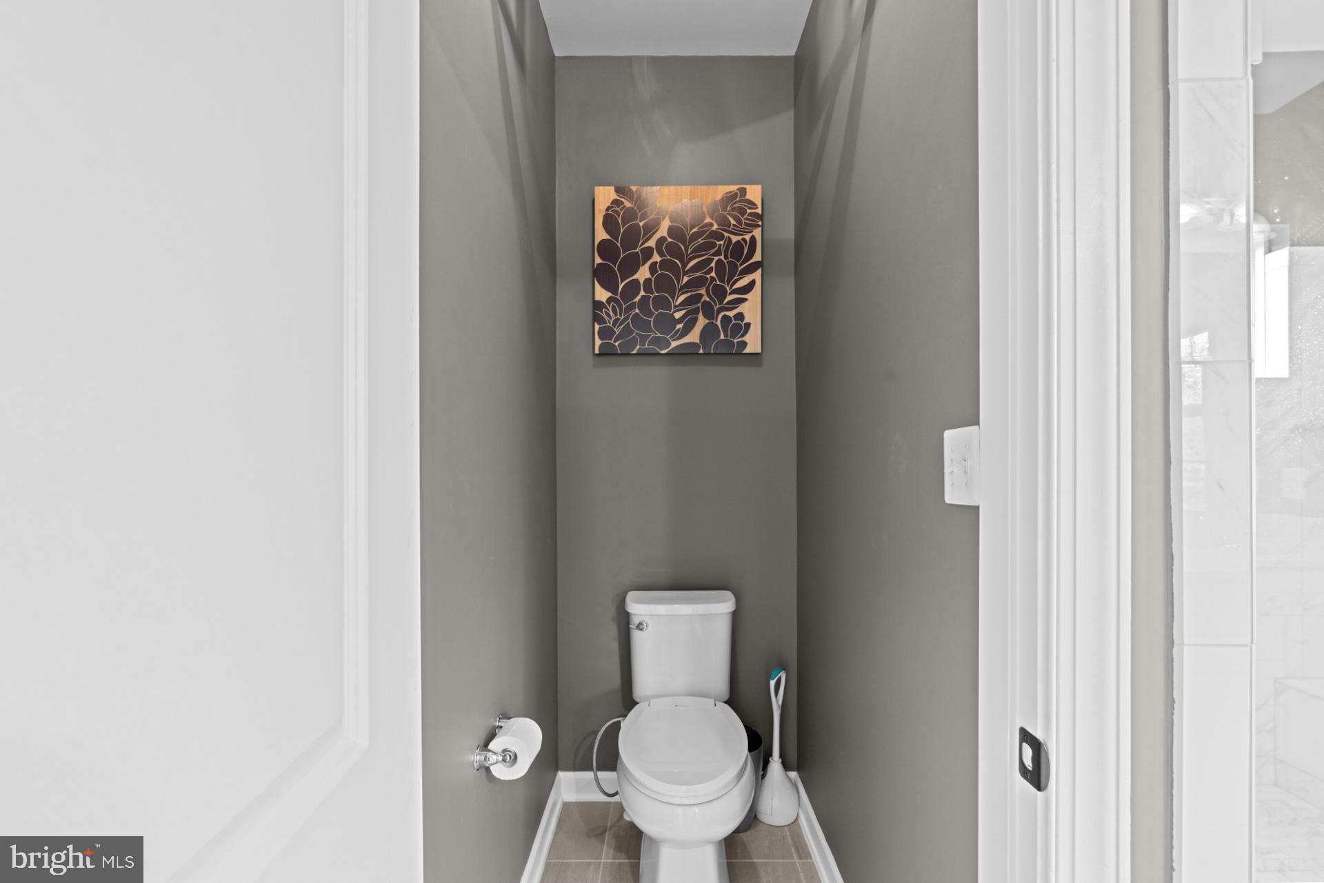 HOLLY RIDGE AT LAWNVALE - Residential