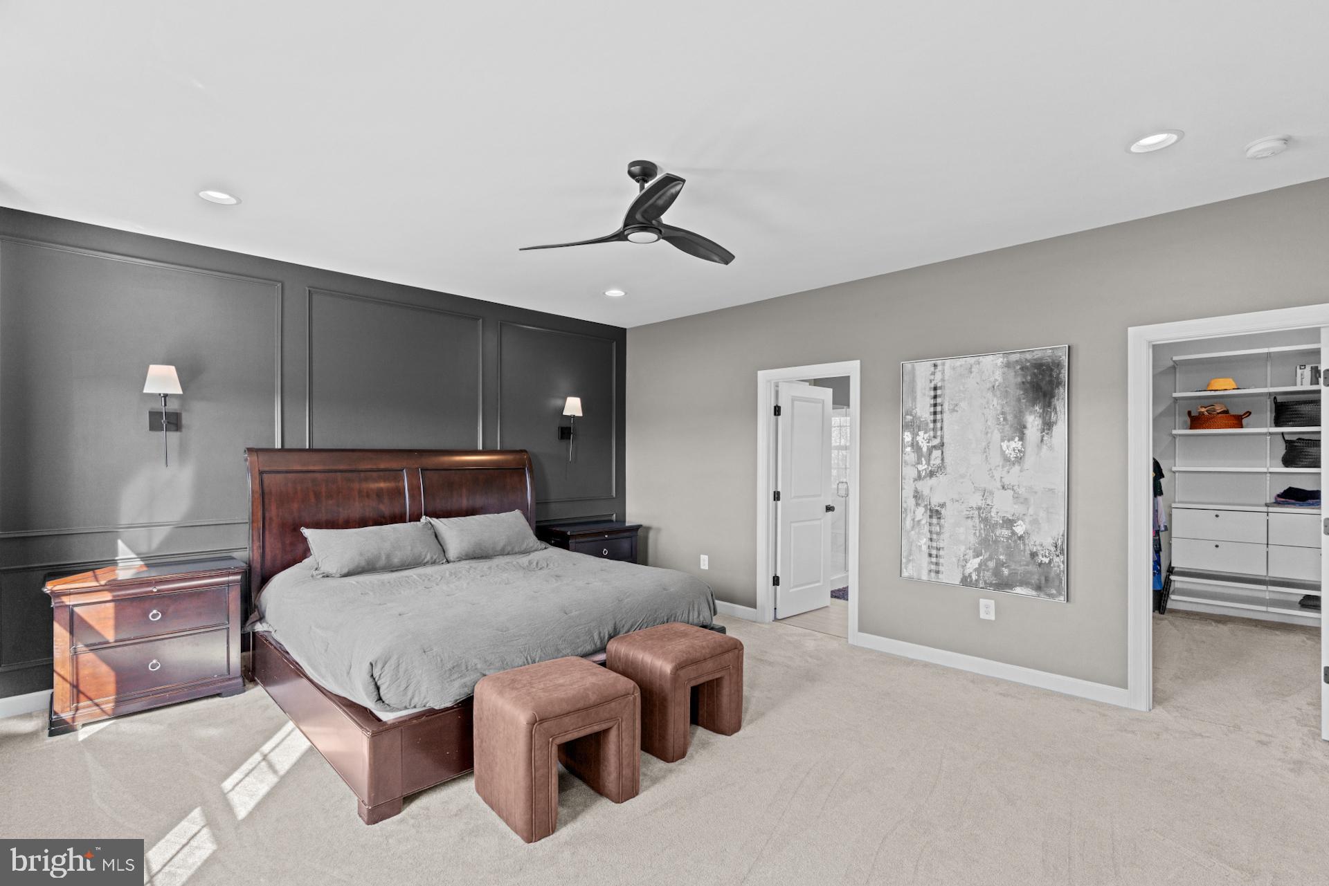 HOLLY RIDGE AT LAWNVALE - Residential