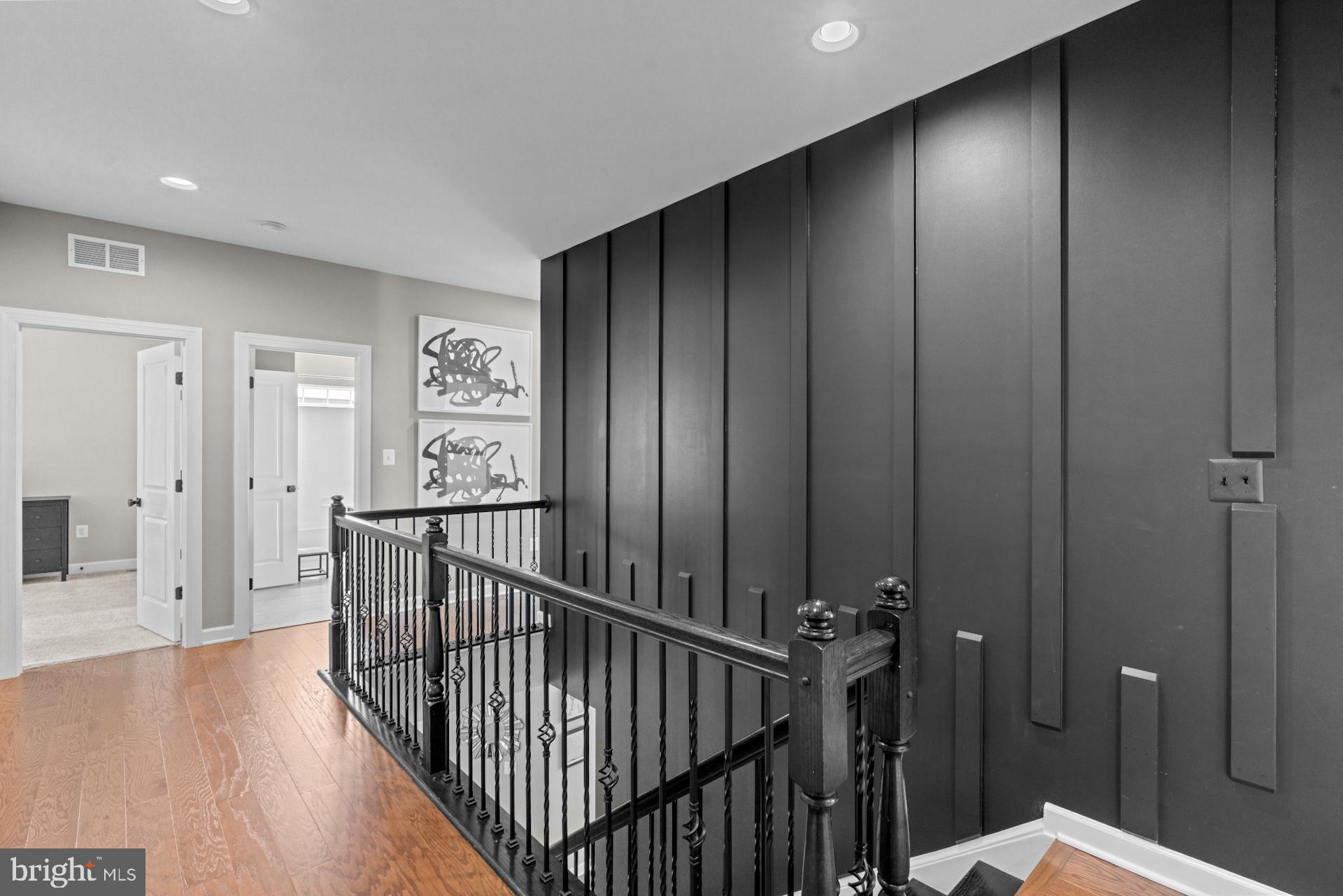 HOLLY RIDGE AT LAWNVALE - Residential