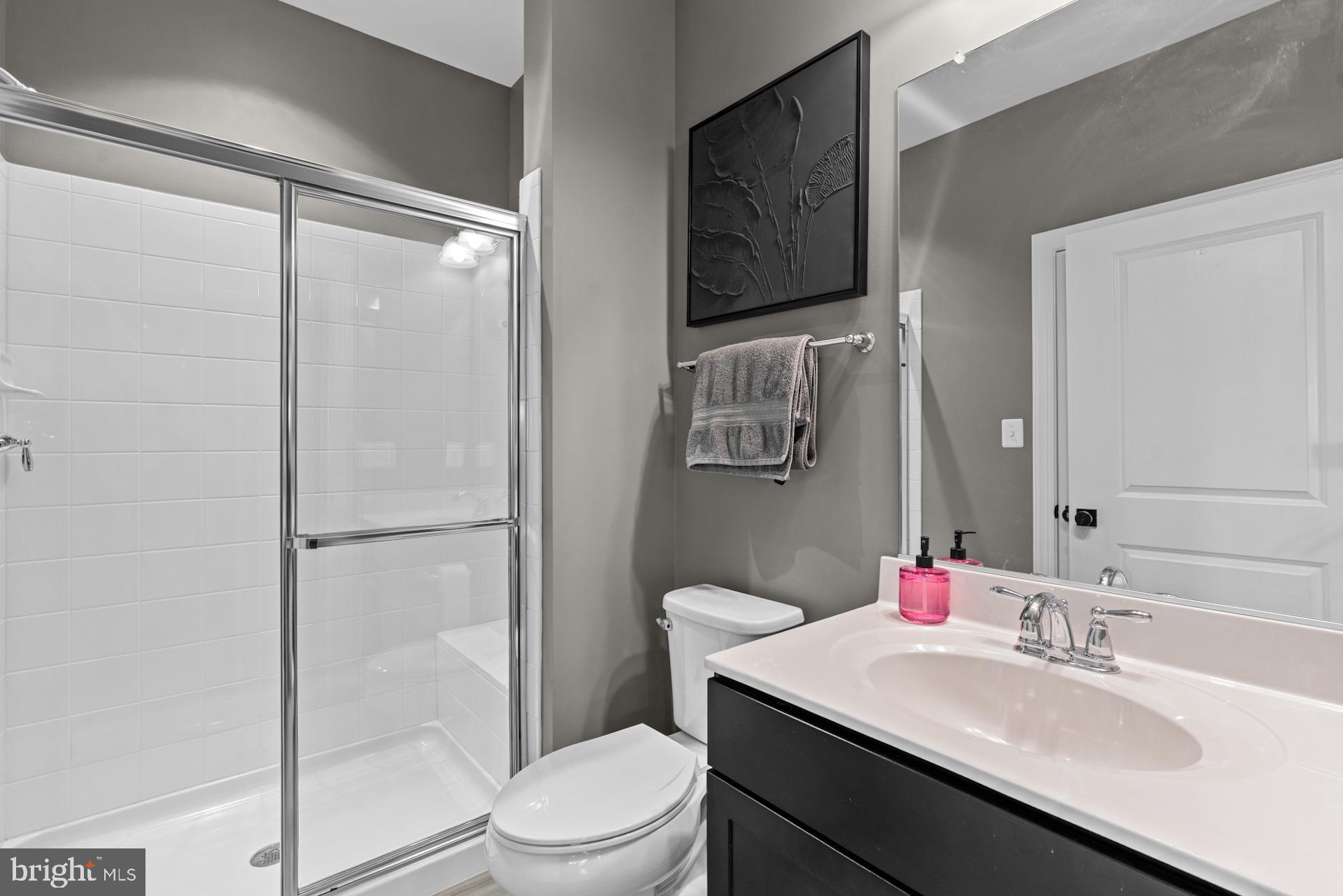 HOLLY RIDGE AT LAWNVALE - Residential