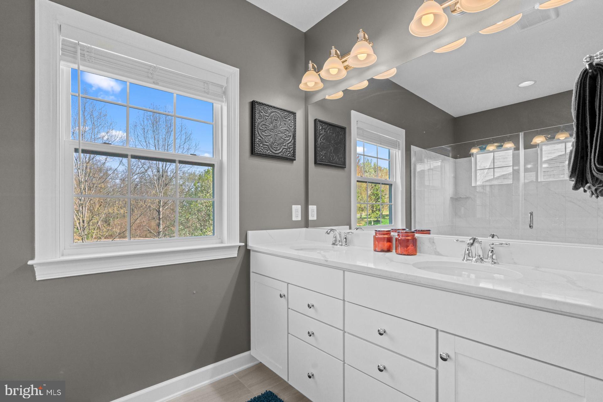 HOLLY RIDGE AT LAWNVALE - Residential