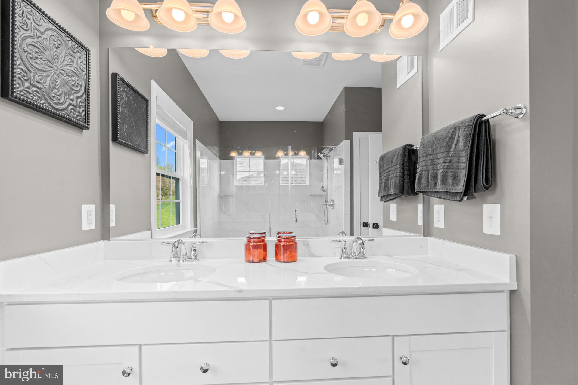 HOLLY RIDGE AT LAWNVALE - Residential