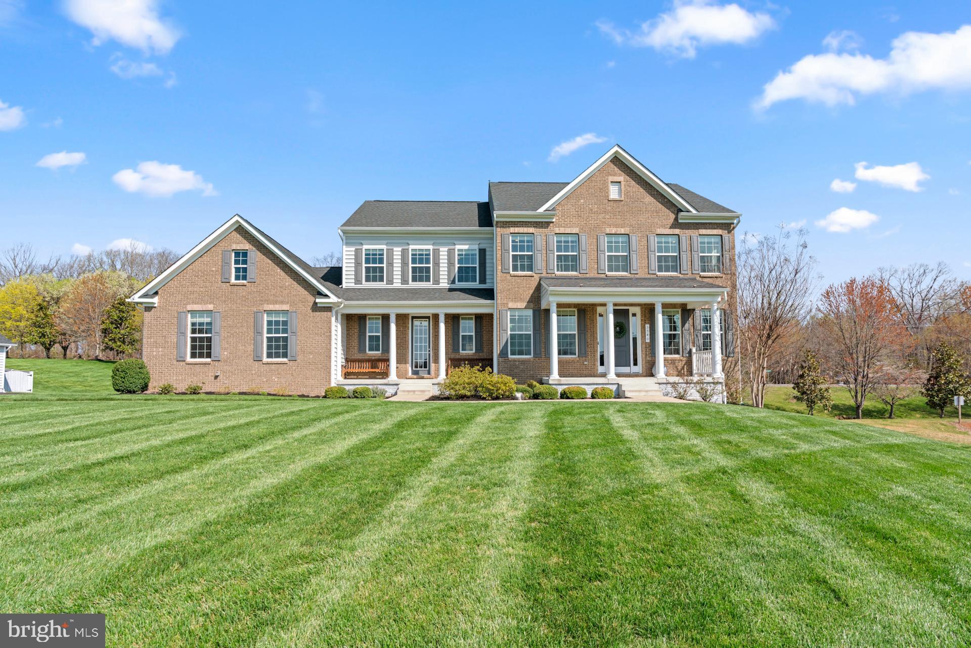 HOLLY RIDGE AT LAWNVALE - Residential