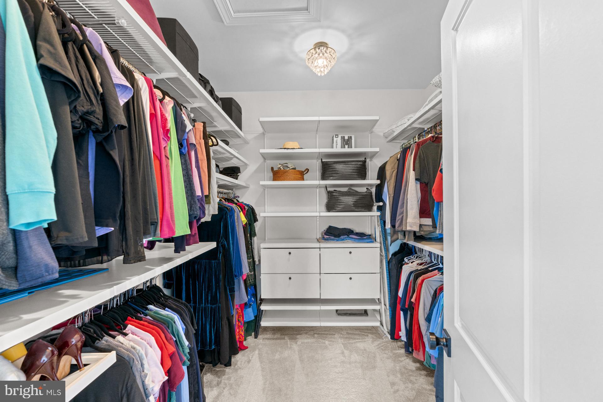 HOLLY RIDGE AT LAWNVALE - Residential