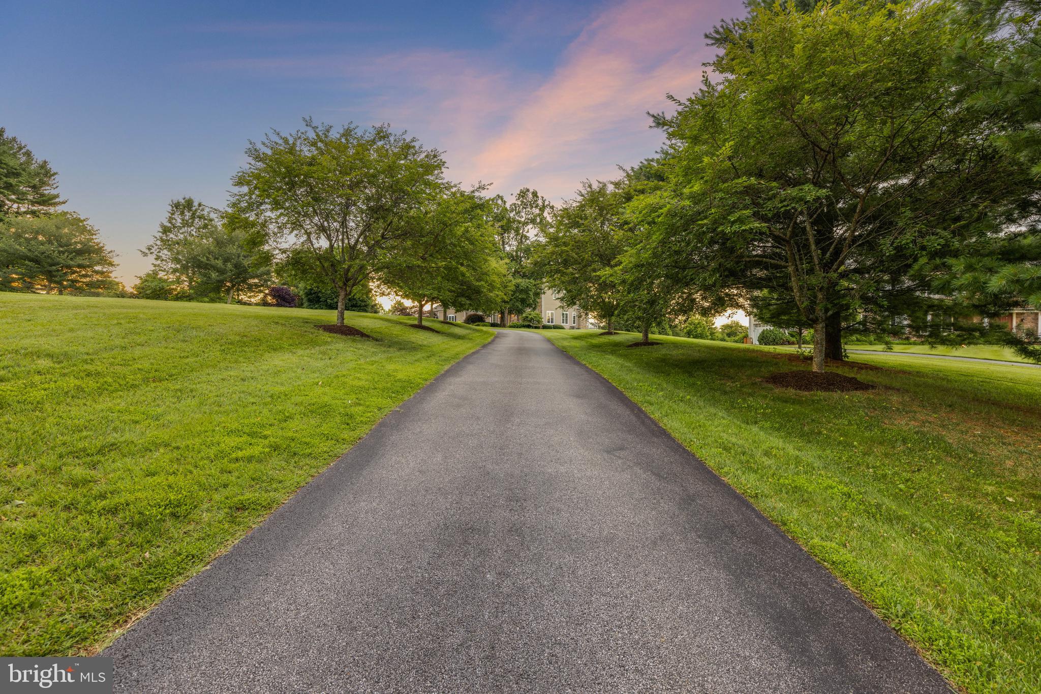 3913 BRIAR KNOLL CIRCLE