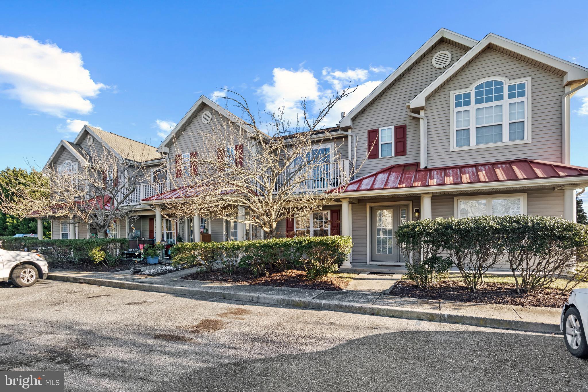 BURTONS CROSSING - Residential