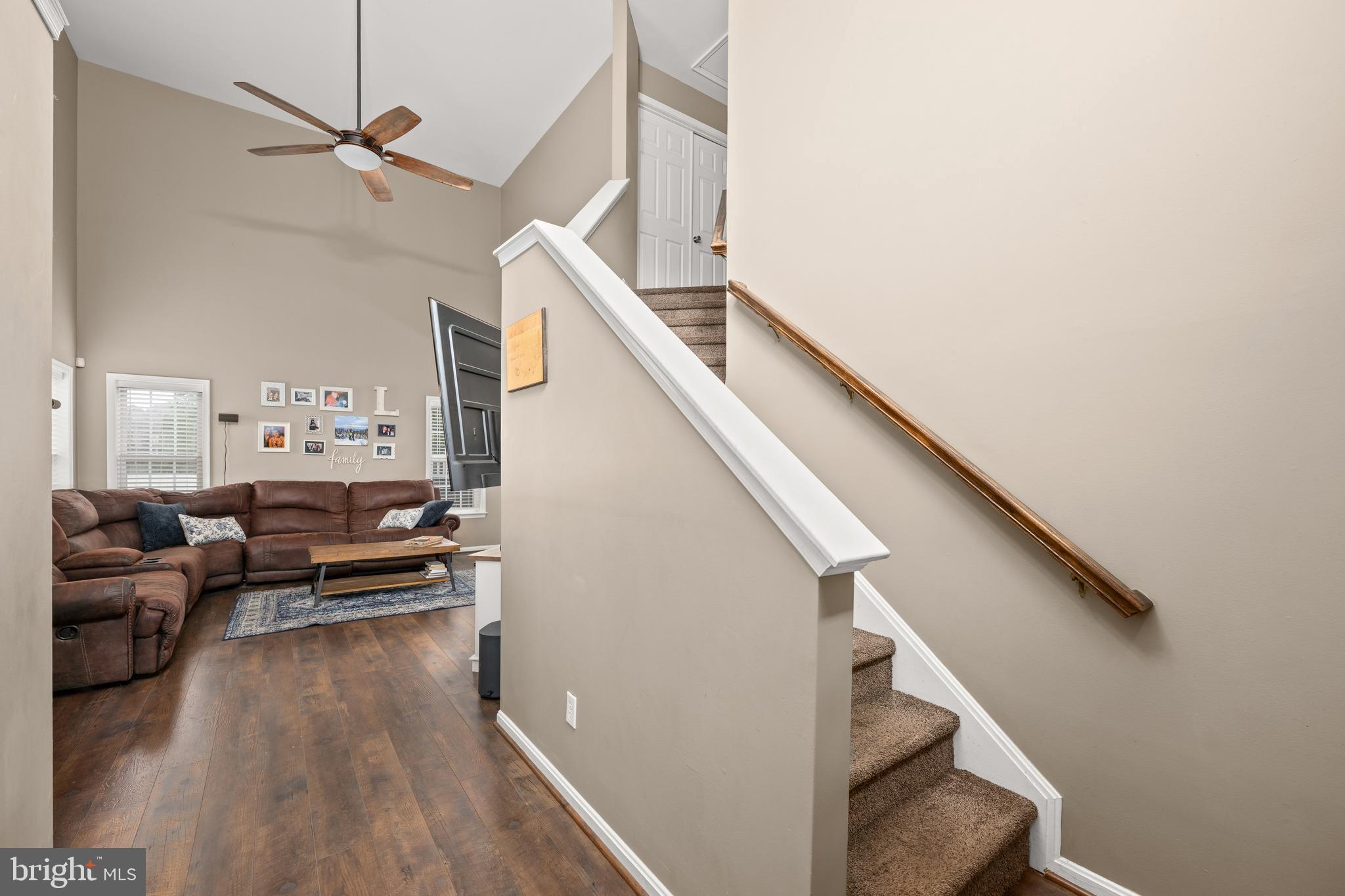 209 FOX GLOVE DRIVE