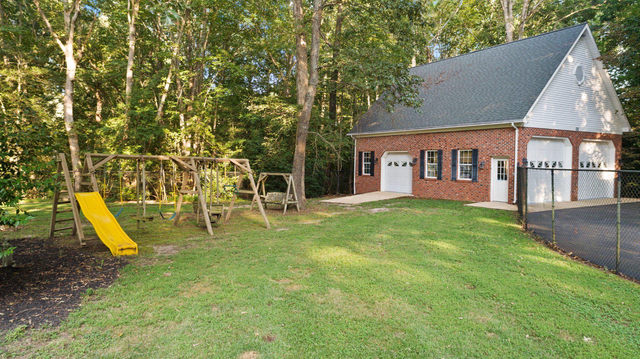 600 PASTURE PLACE