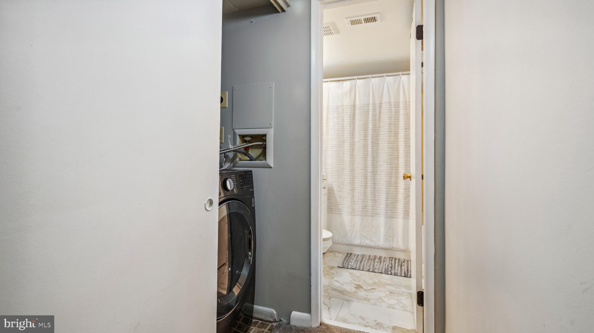 THE ARLINGTON - Residential