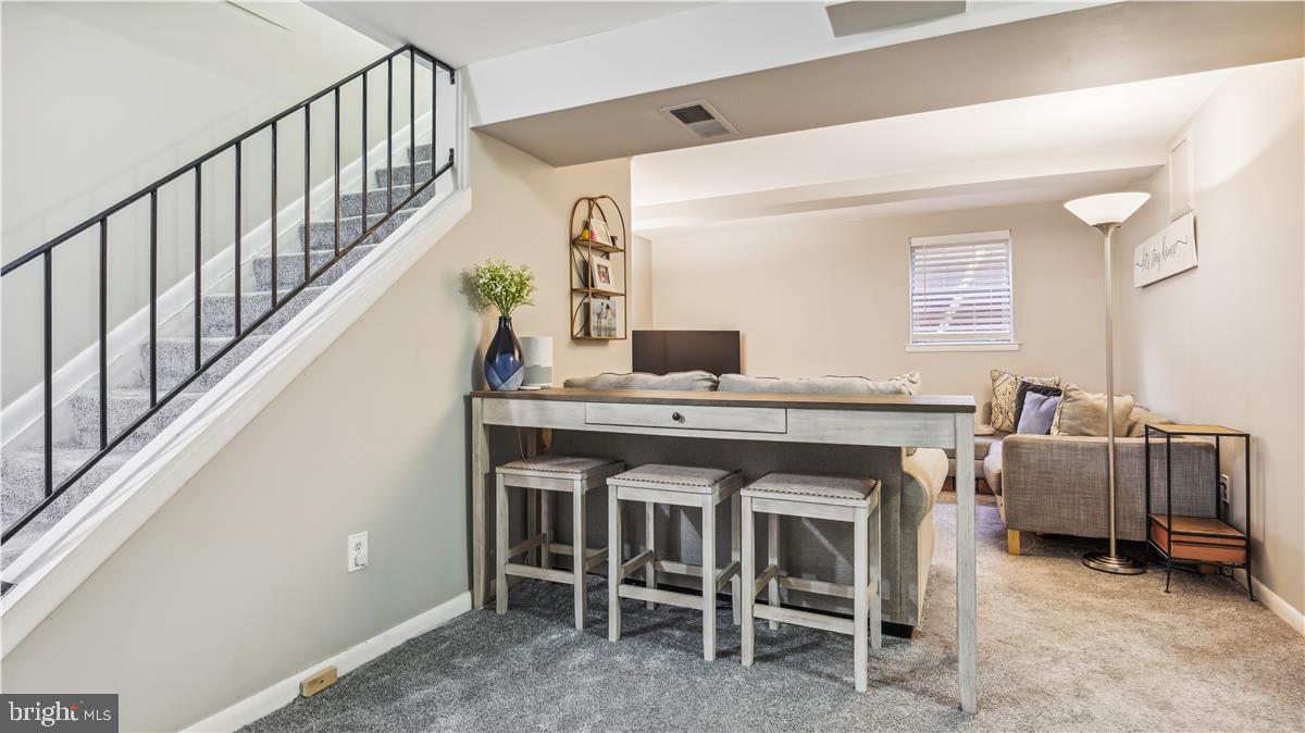 THE ARLINGTON - Residential