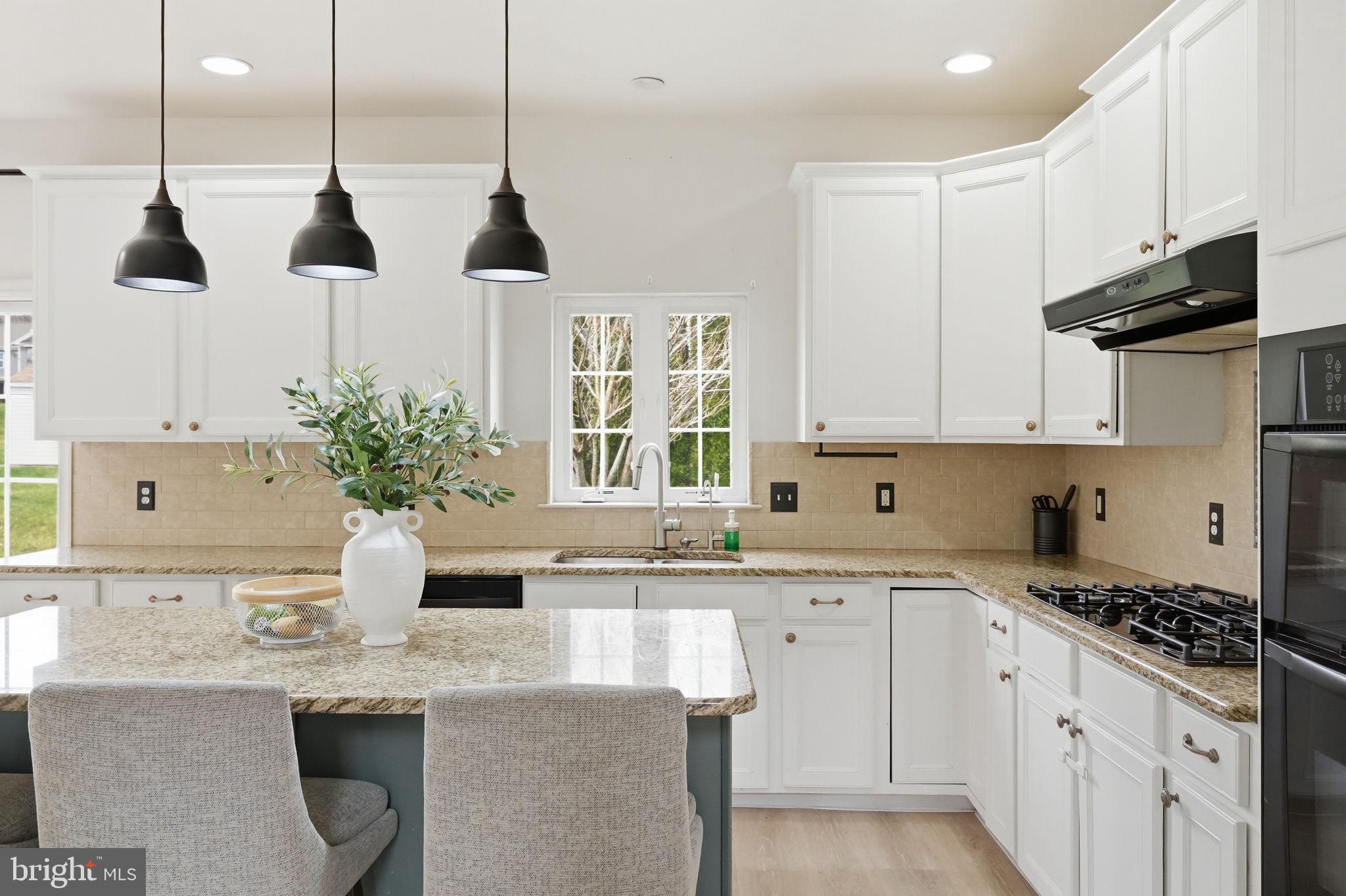 CALNSHIRE ESTATES - Residential