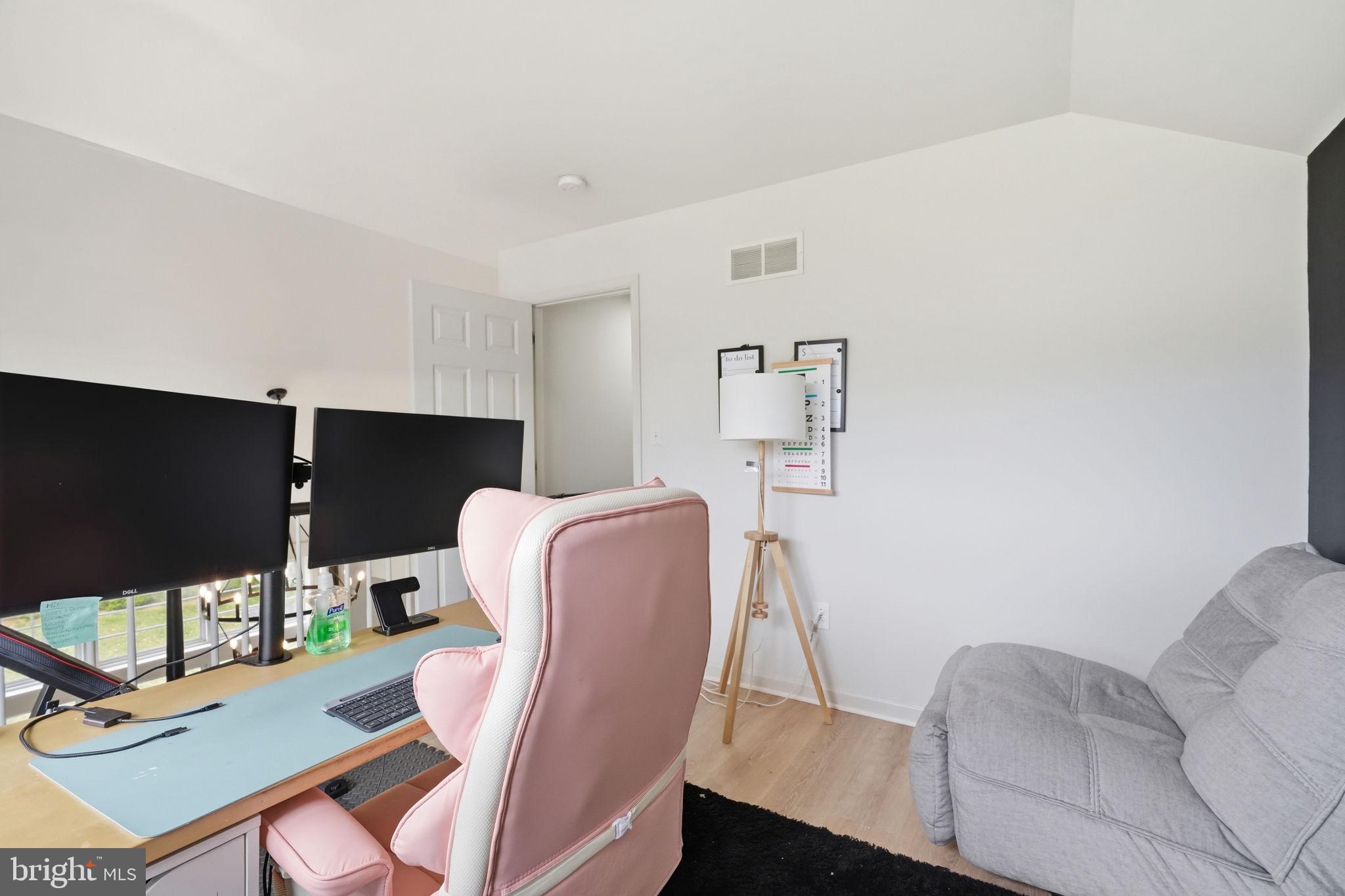 CALNSHIRE ESTATES - Residential