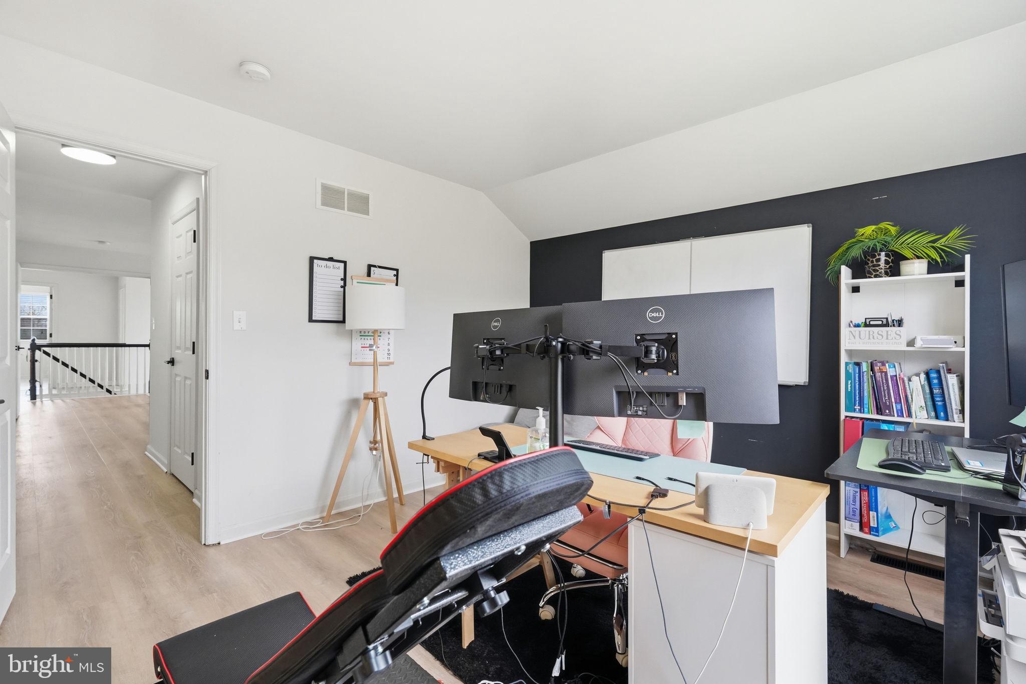 CALNSHIRE ESTATES - Residential