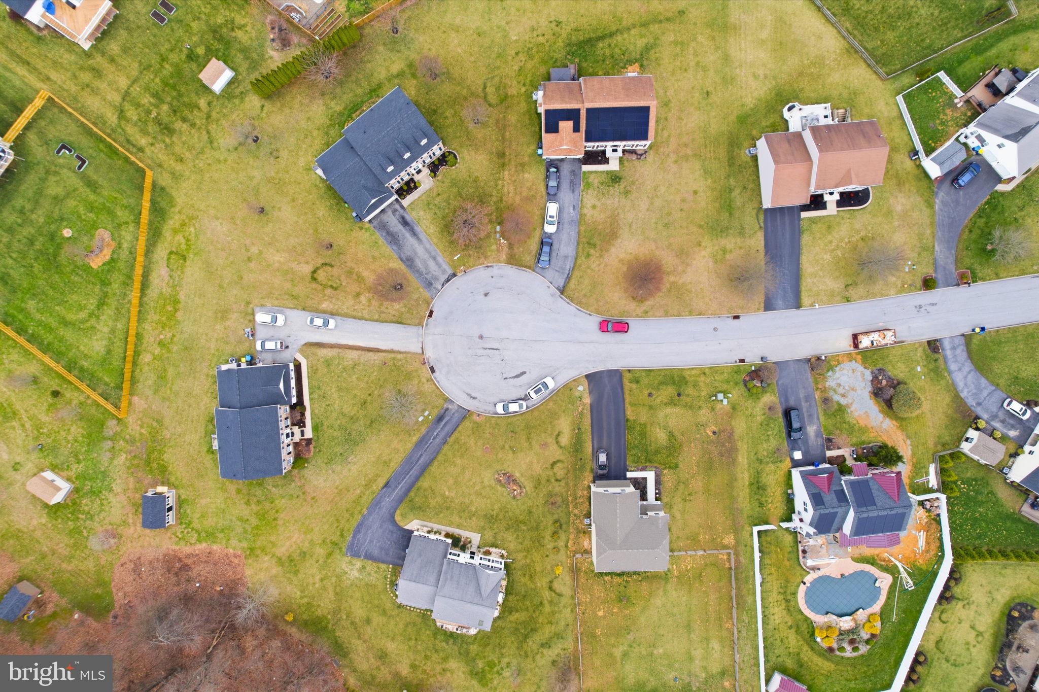 CALNSHIRE ESTATES - Residential