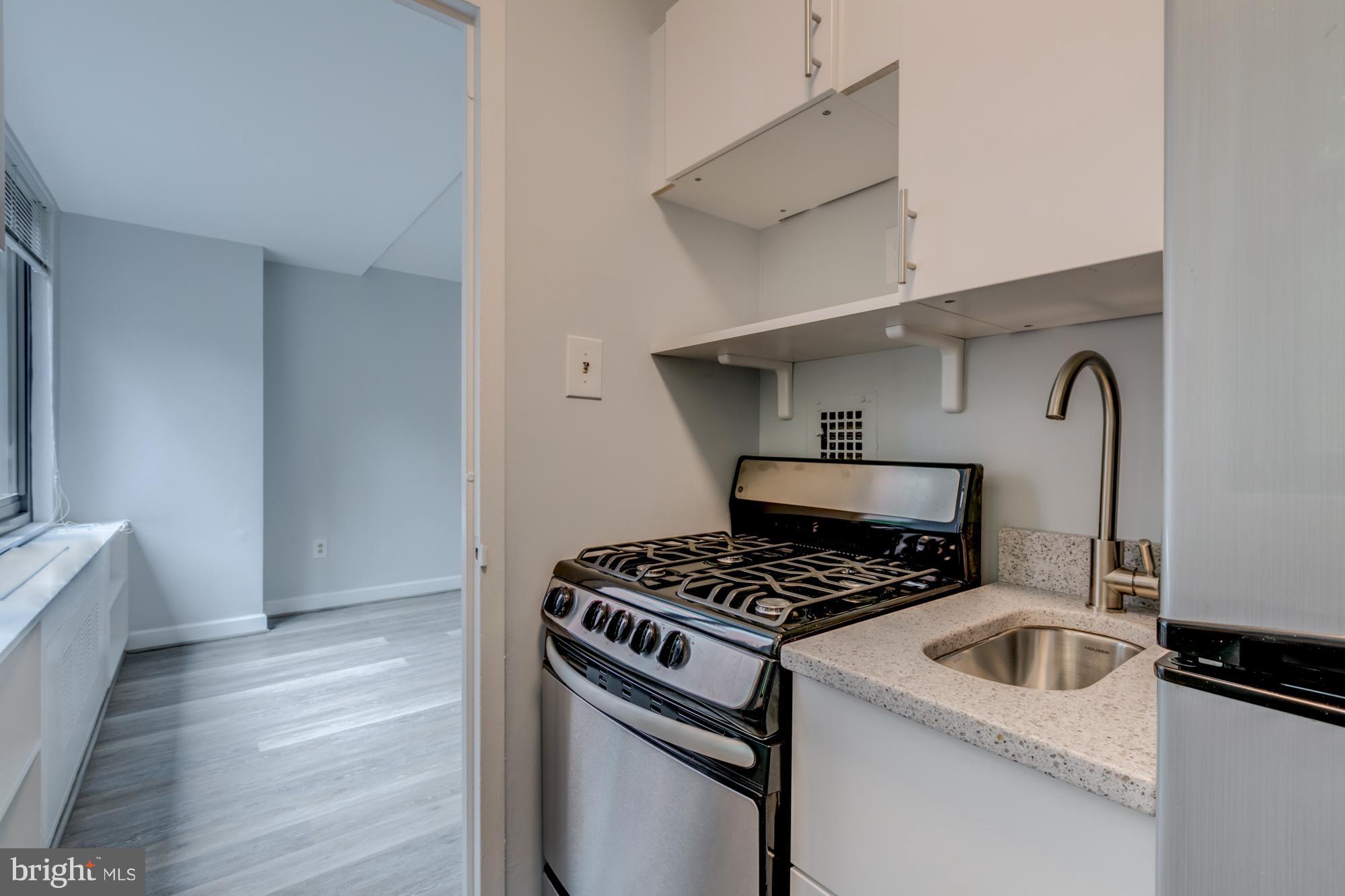 RIVER PLACE - Residential