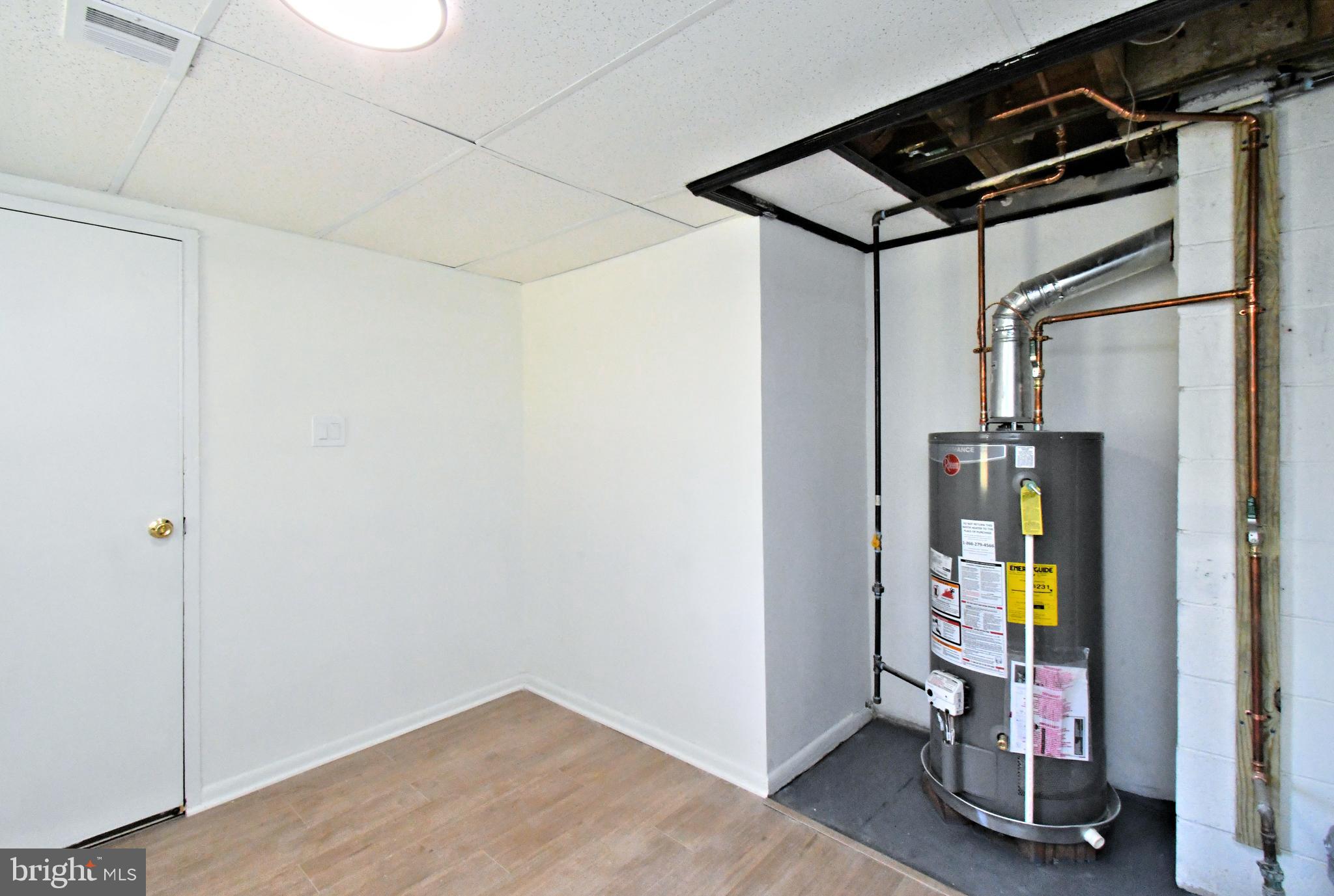 CAMELOT ESTS - Residential