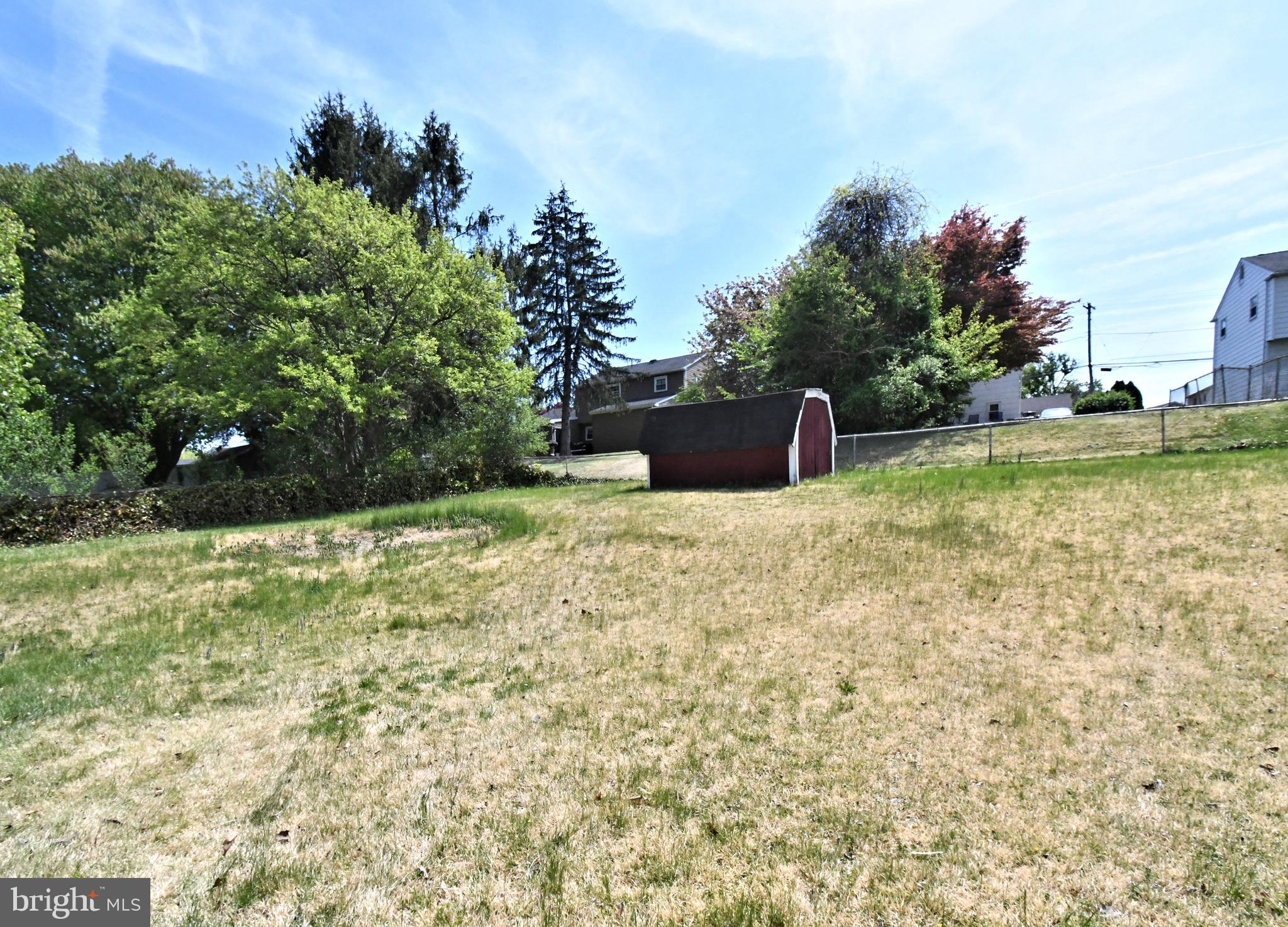 CAMELOT ESTS - Residential