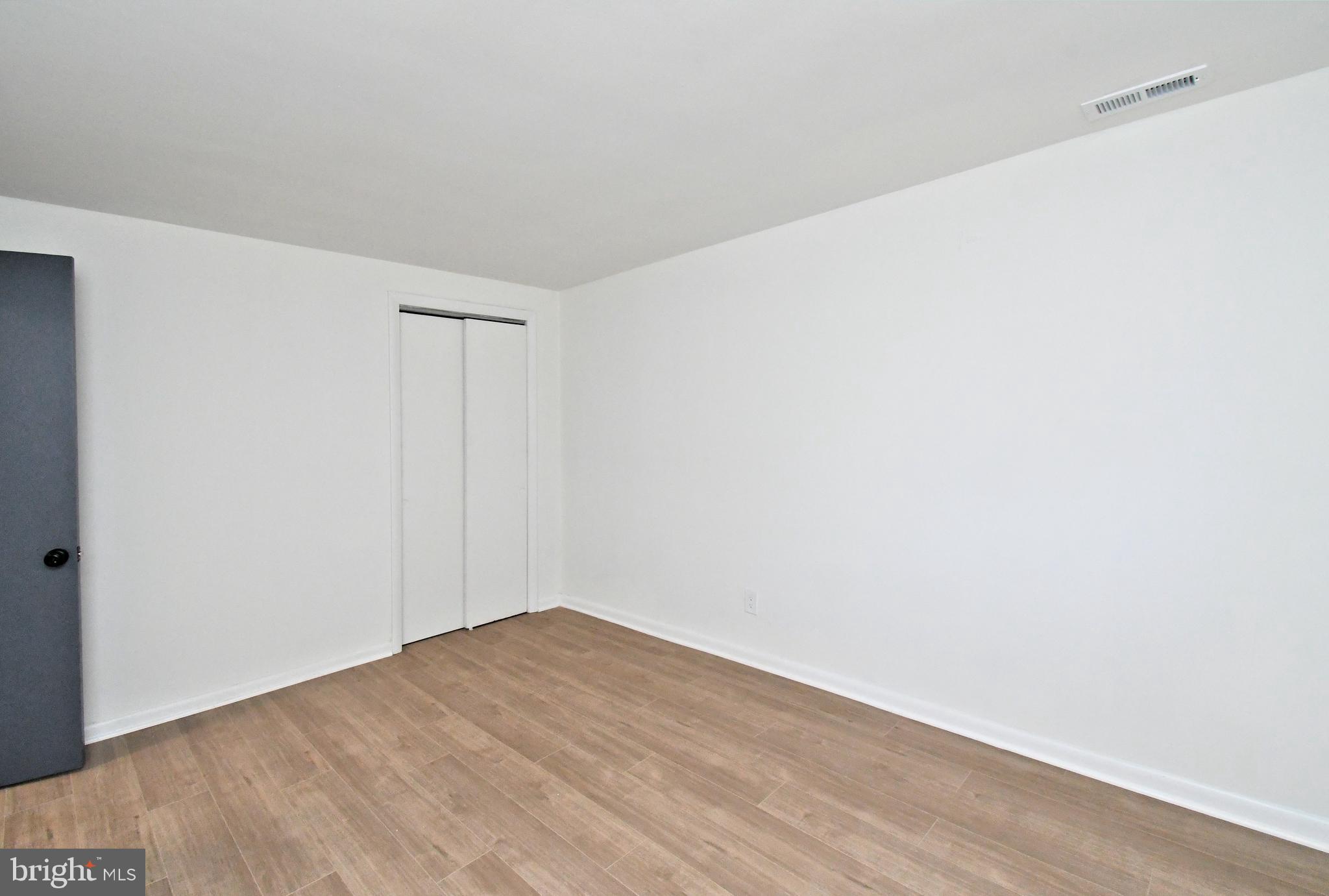 CAMELOT ESTS - Residential