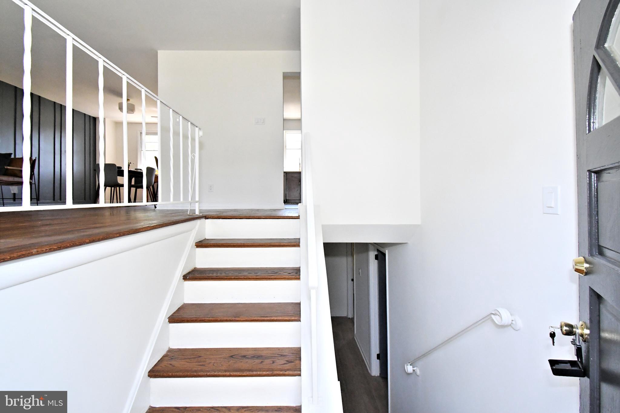 CAMELOT ESTS - Residential