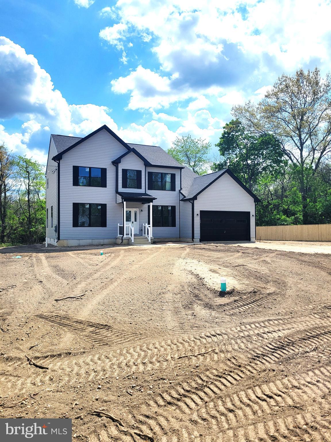 Photo 1 of 33 — 103 HEATHERWOOD DRIVE, VINELAND, NJ 08360