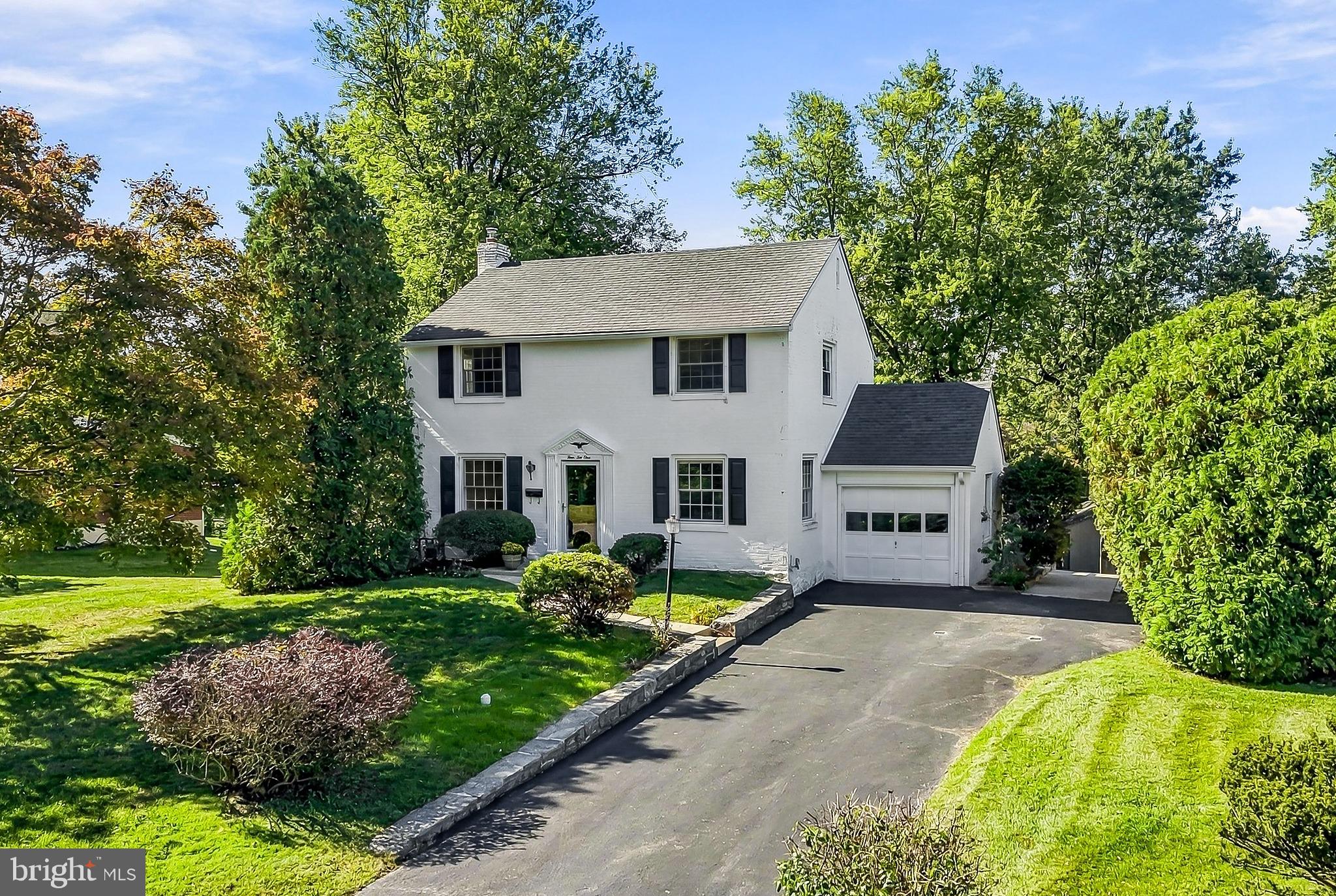 421 BRIARWOOD ROAD