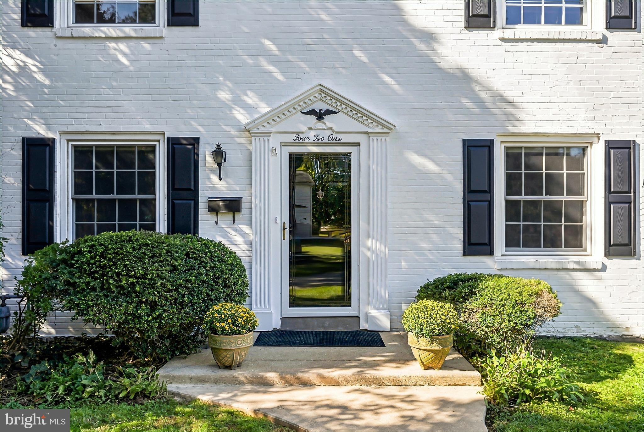 421 BRIARWOOD ROAD