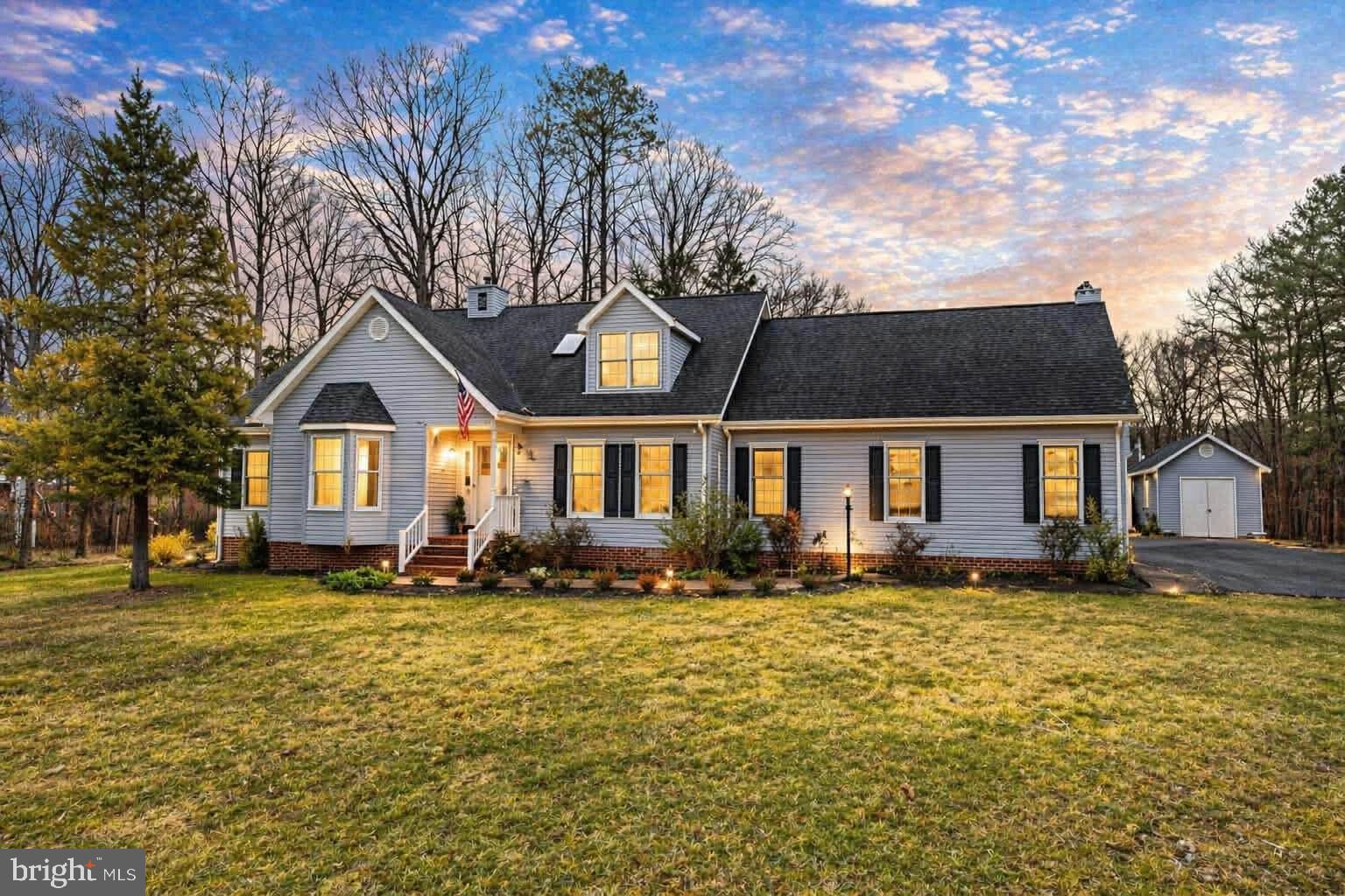 Photo 1 of 77 — 999 LAKE HERITAGE DRIVE, RUTHER GLEN, VA 22546