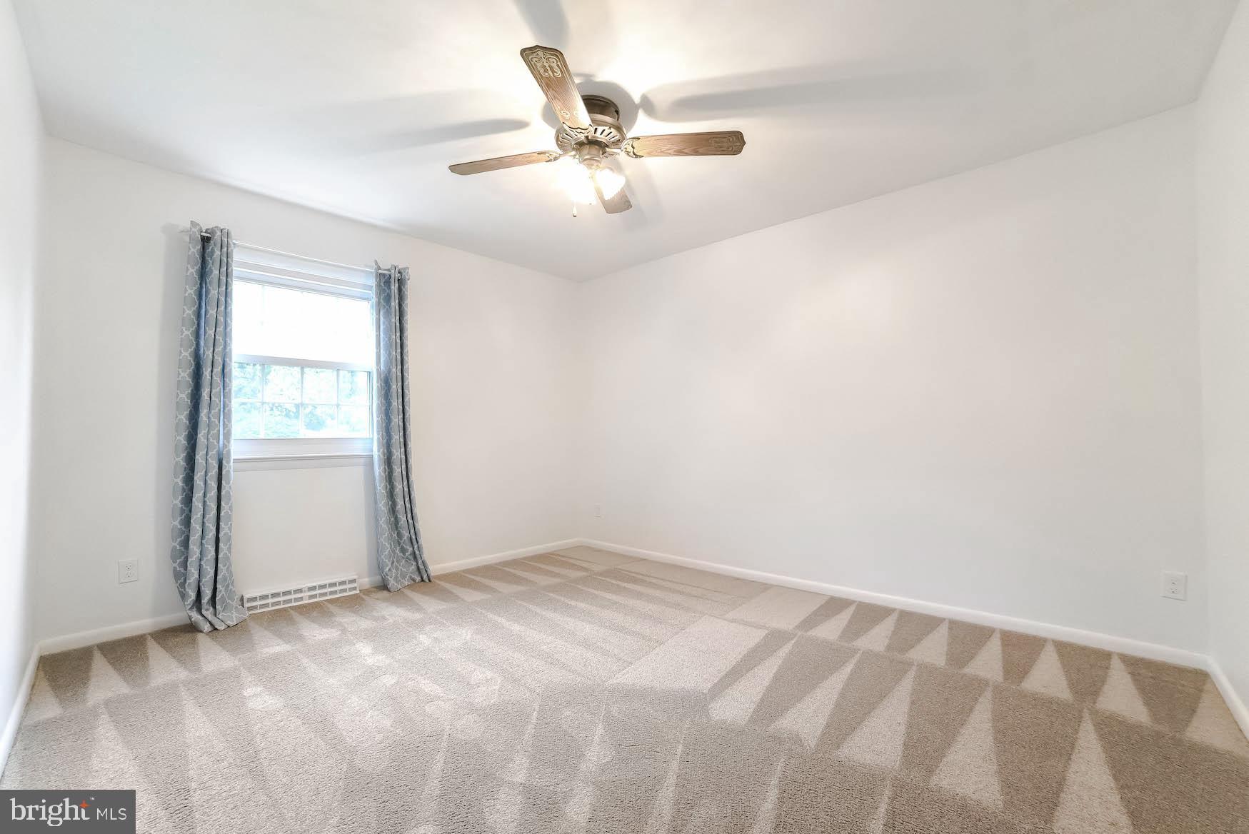 TOWN CREEK - Residential