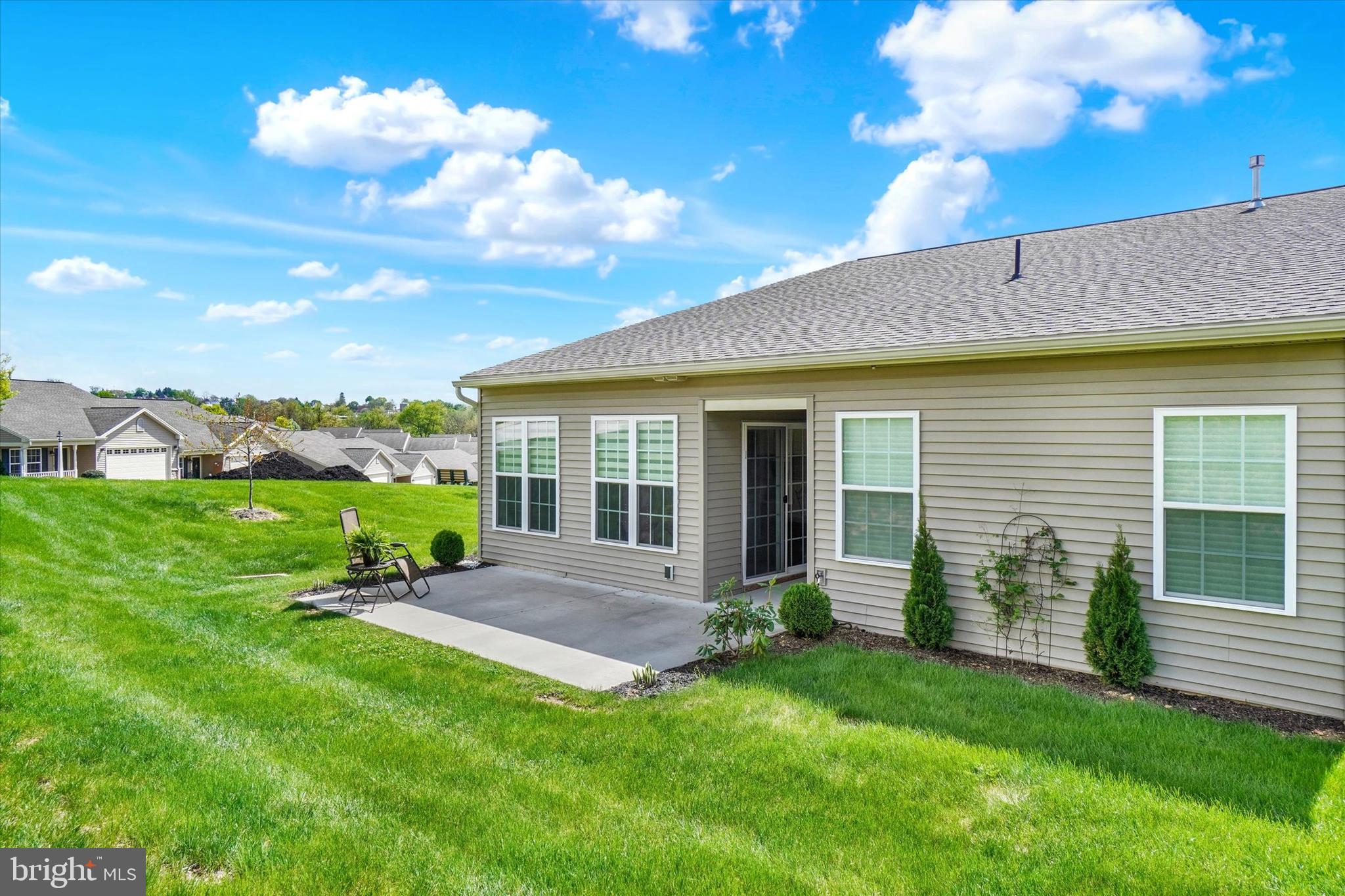 THE PADDOCK @ EQUINE MEADOWS - Residential