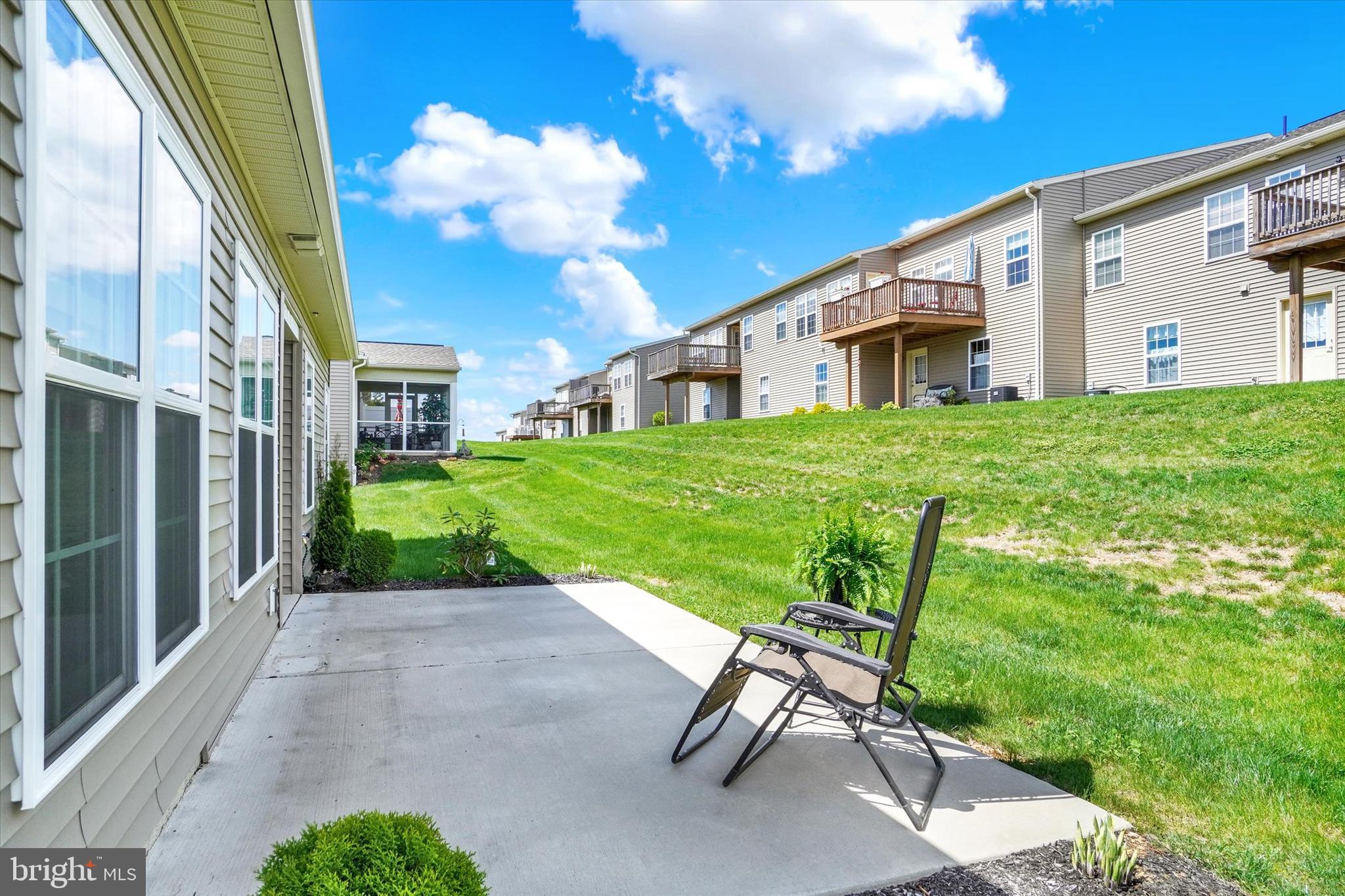 THE PADDOCK @ EQUINE MEADOWS - Residential