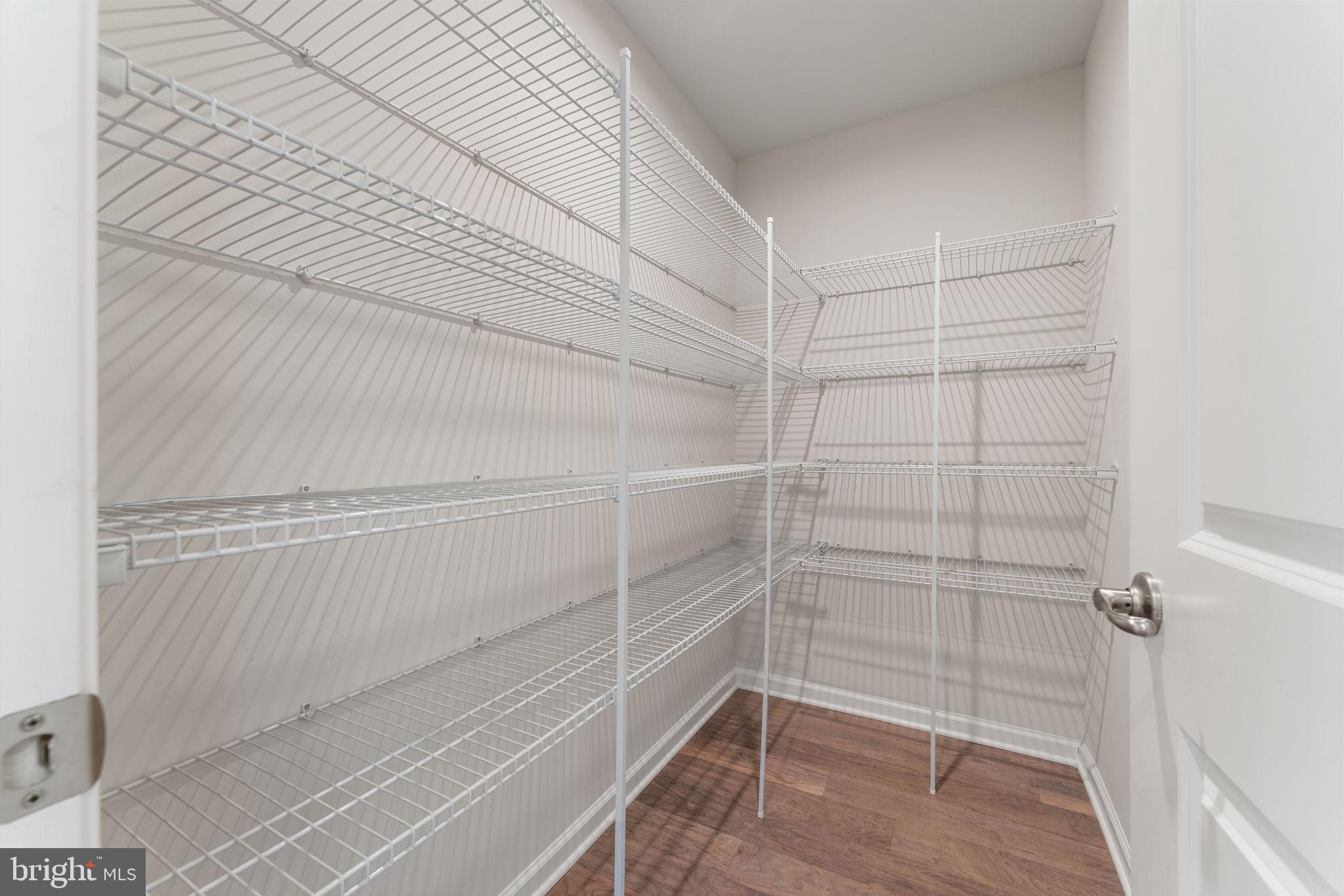 OAK CREEK CLUB - Residential