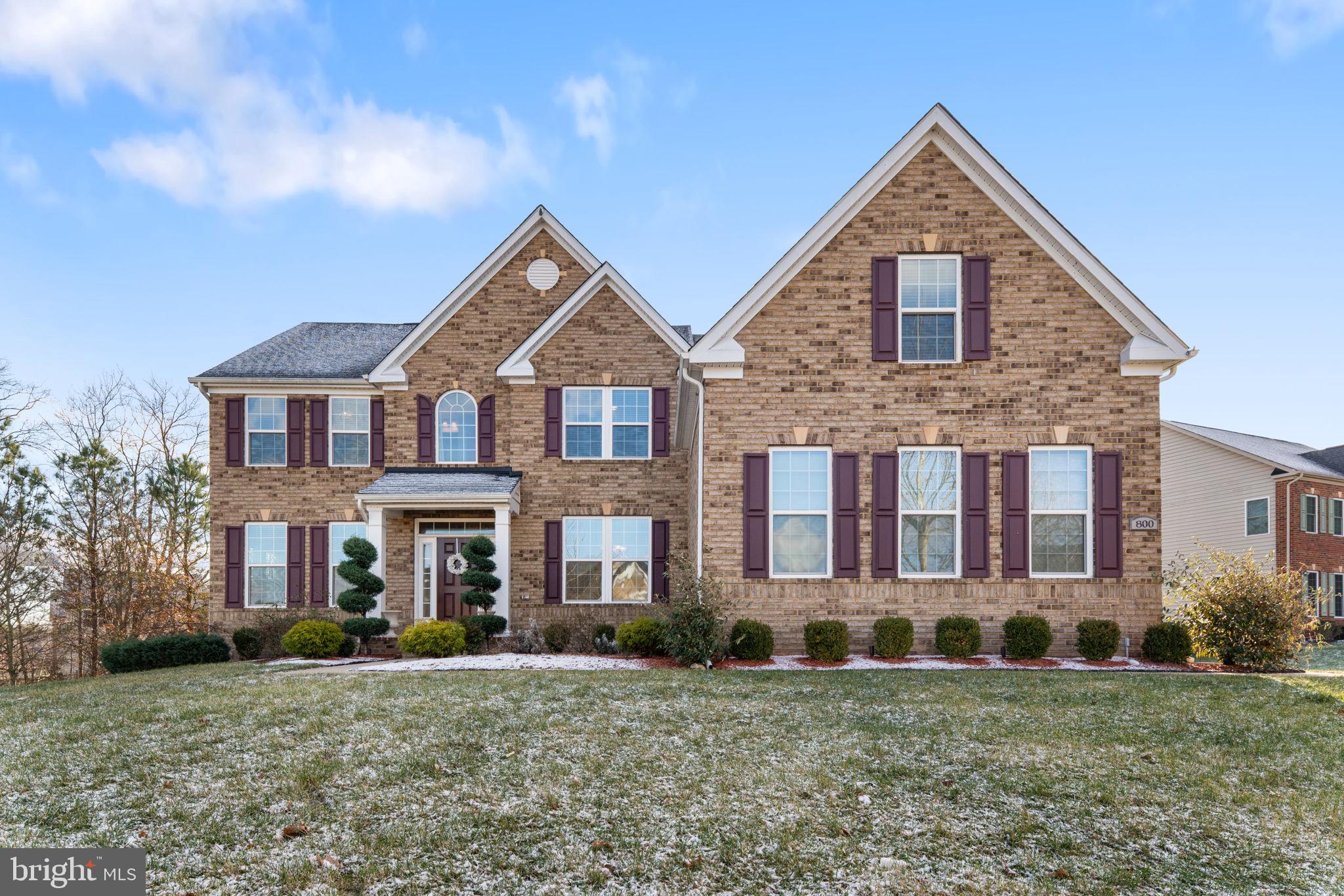 OAK CREEK CLUB - Residential