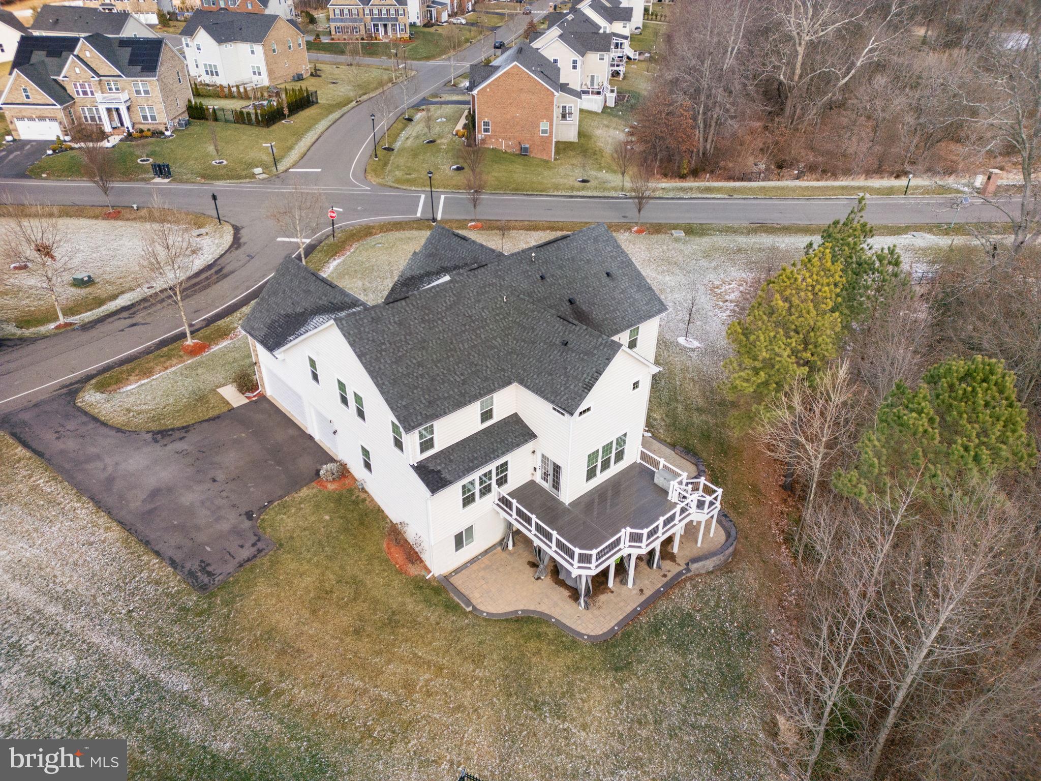 OAK CREEK CLUB - Residential