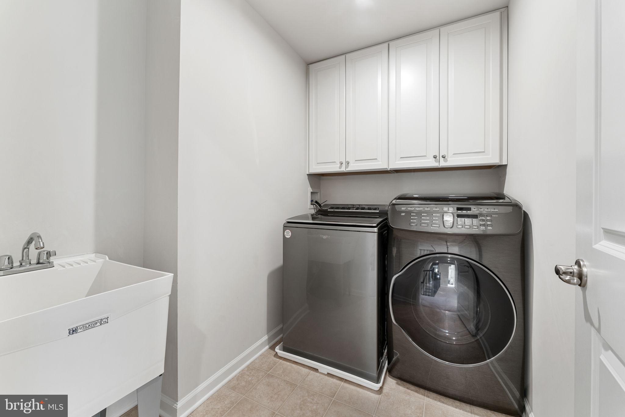 OAK CREEK CLUB - Residential