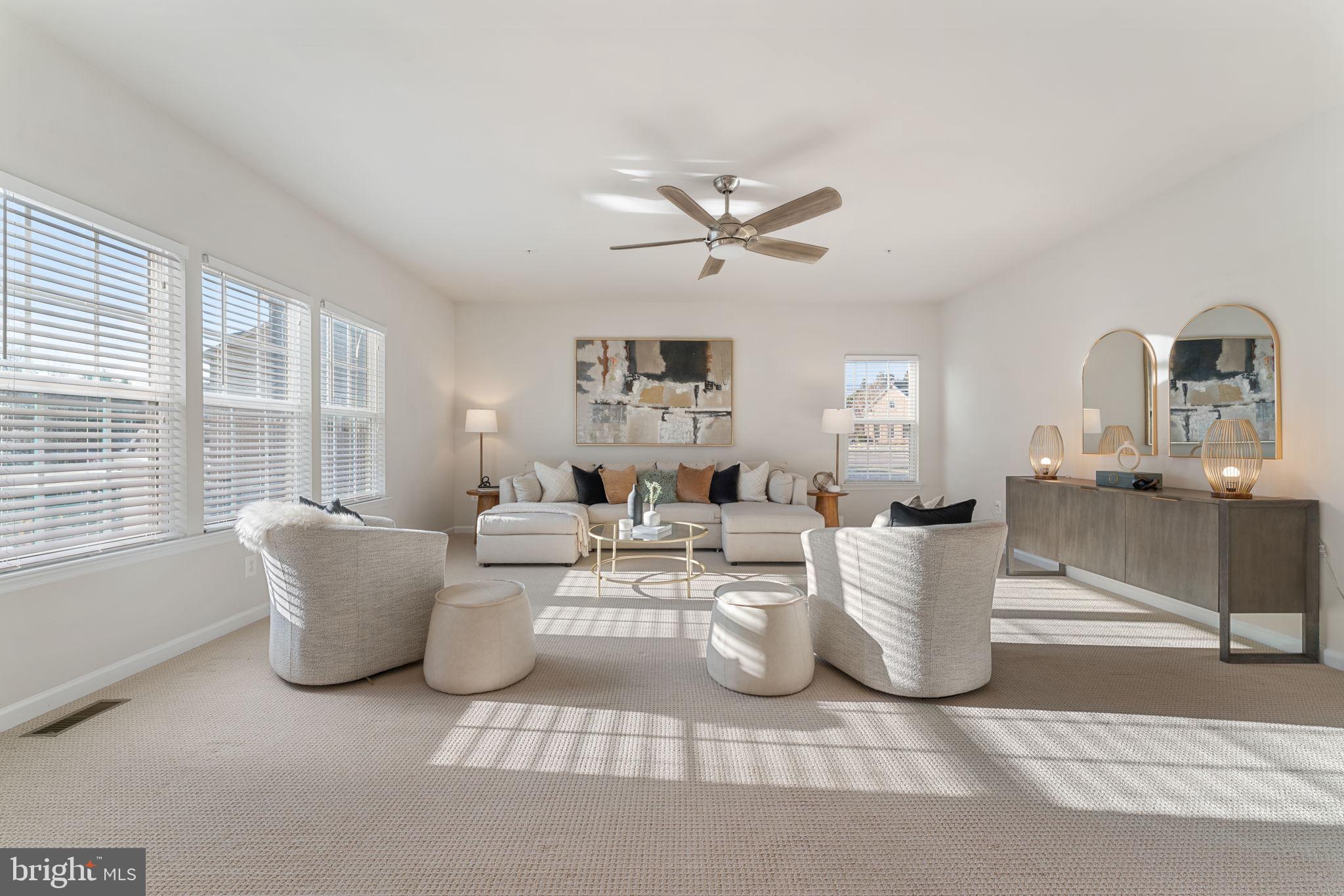 OAK CREEK CLUB - Residential