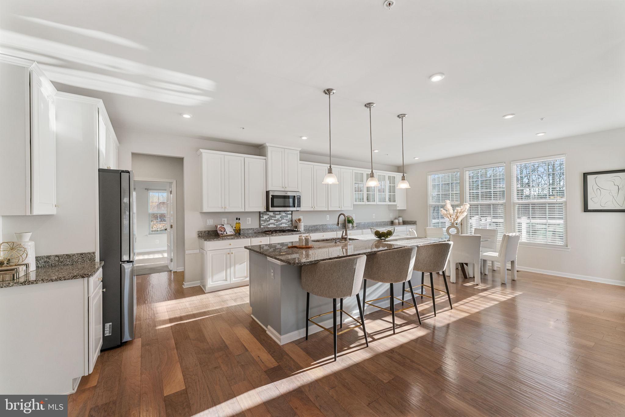 OAK CREEK CLUB - Residential