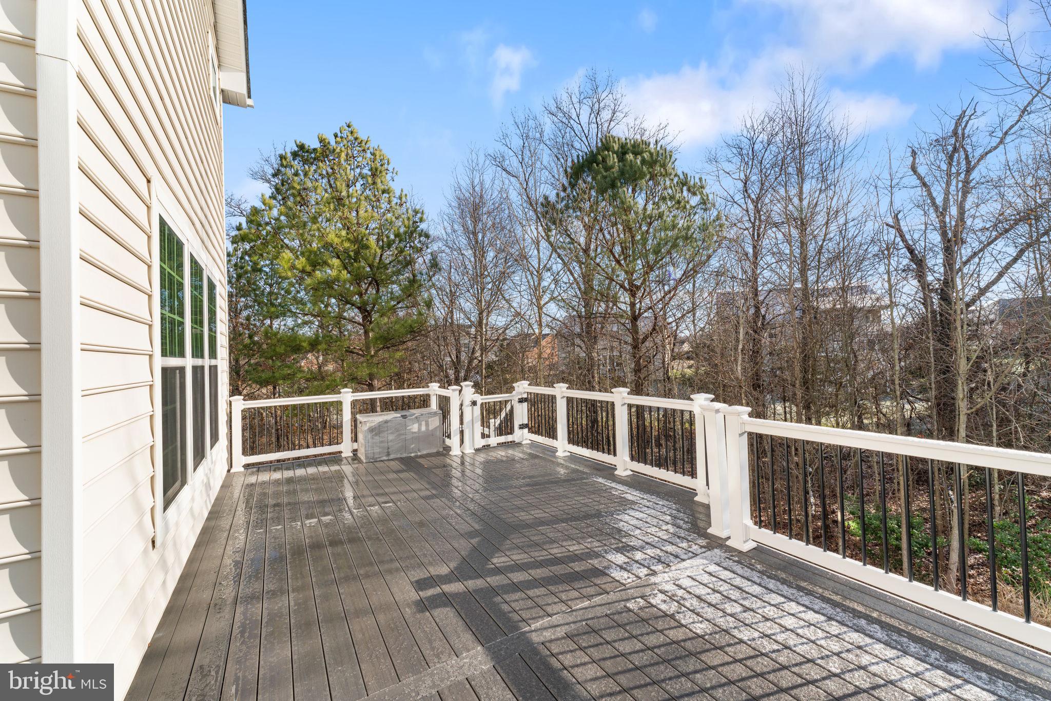 OAK CREEK CLUB - Residential