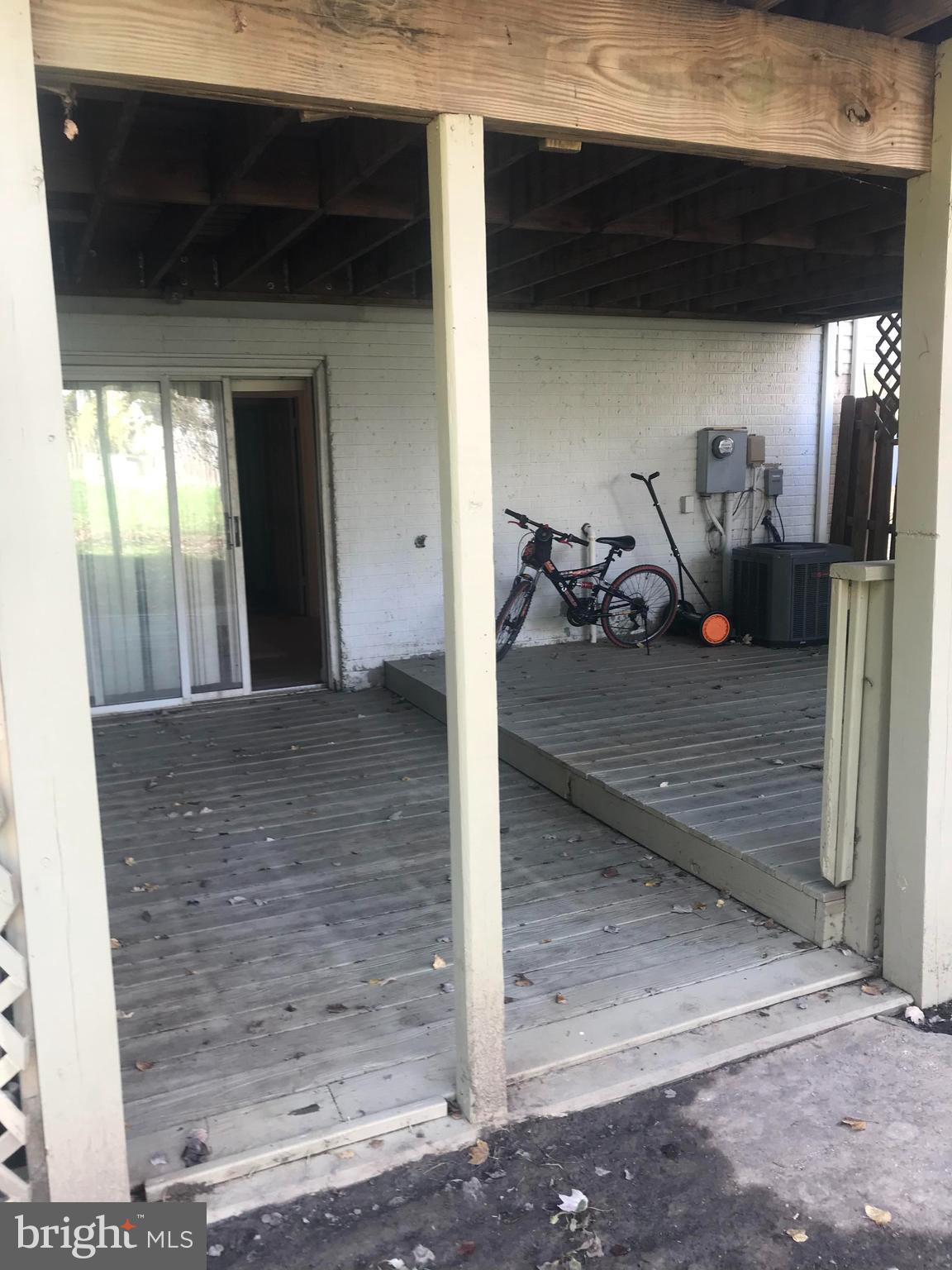 CABIN CREEKWOOD - Residential Lease