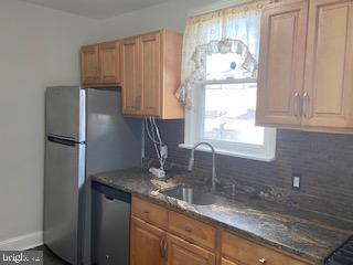 EDMONDSON VIILLAGE - Residential Lease