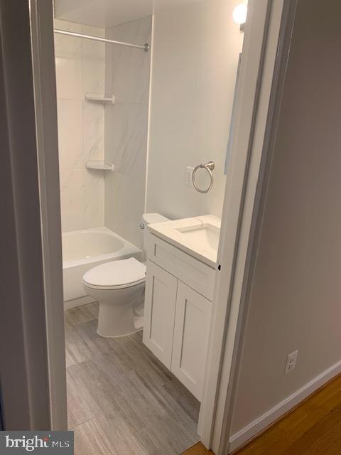 COLUMBIA PIKE - Residential Lease