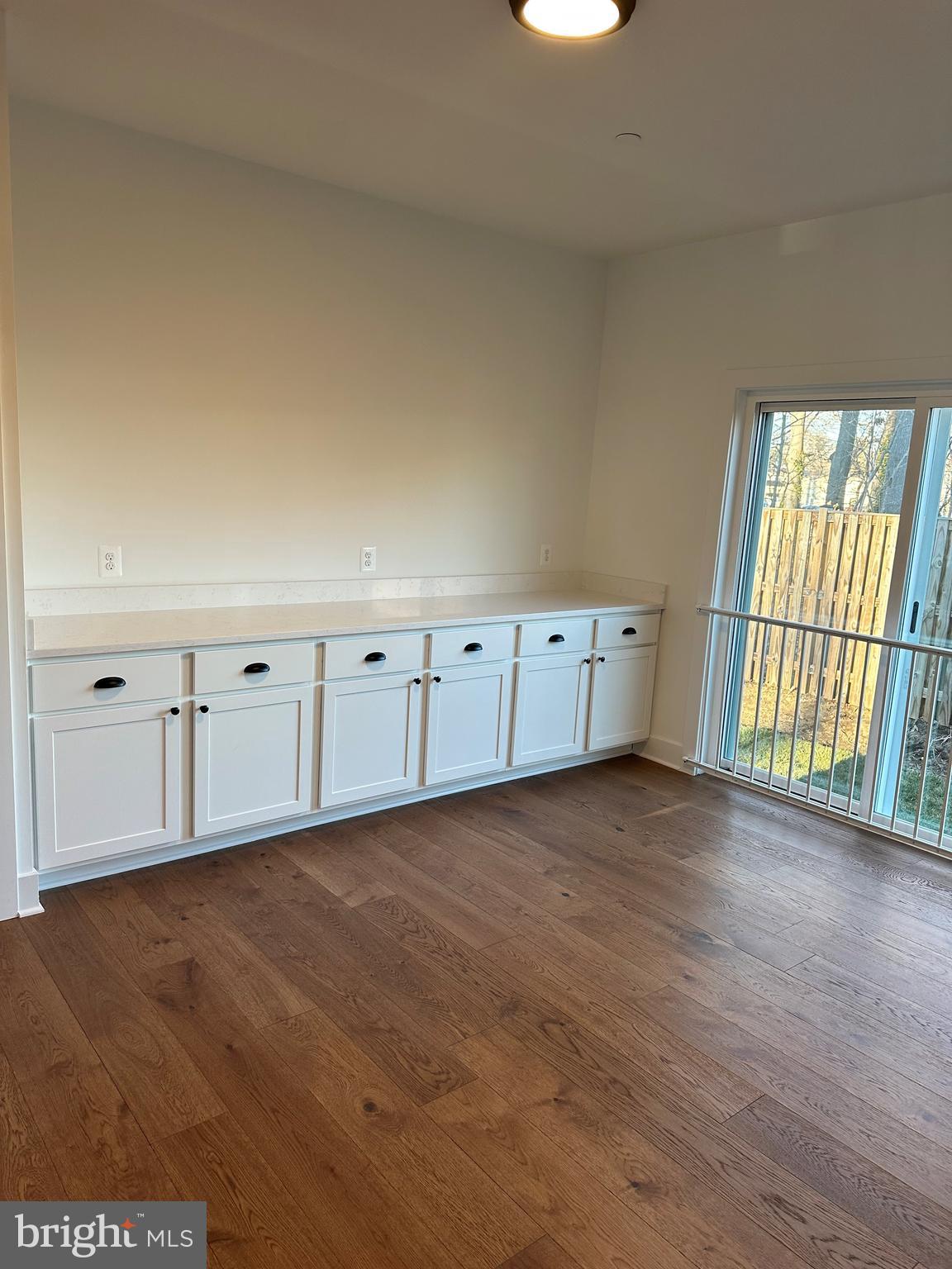 SHIPLEY OAKS - Residential