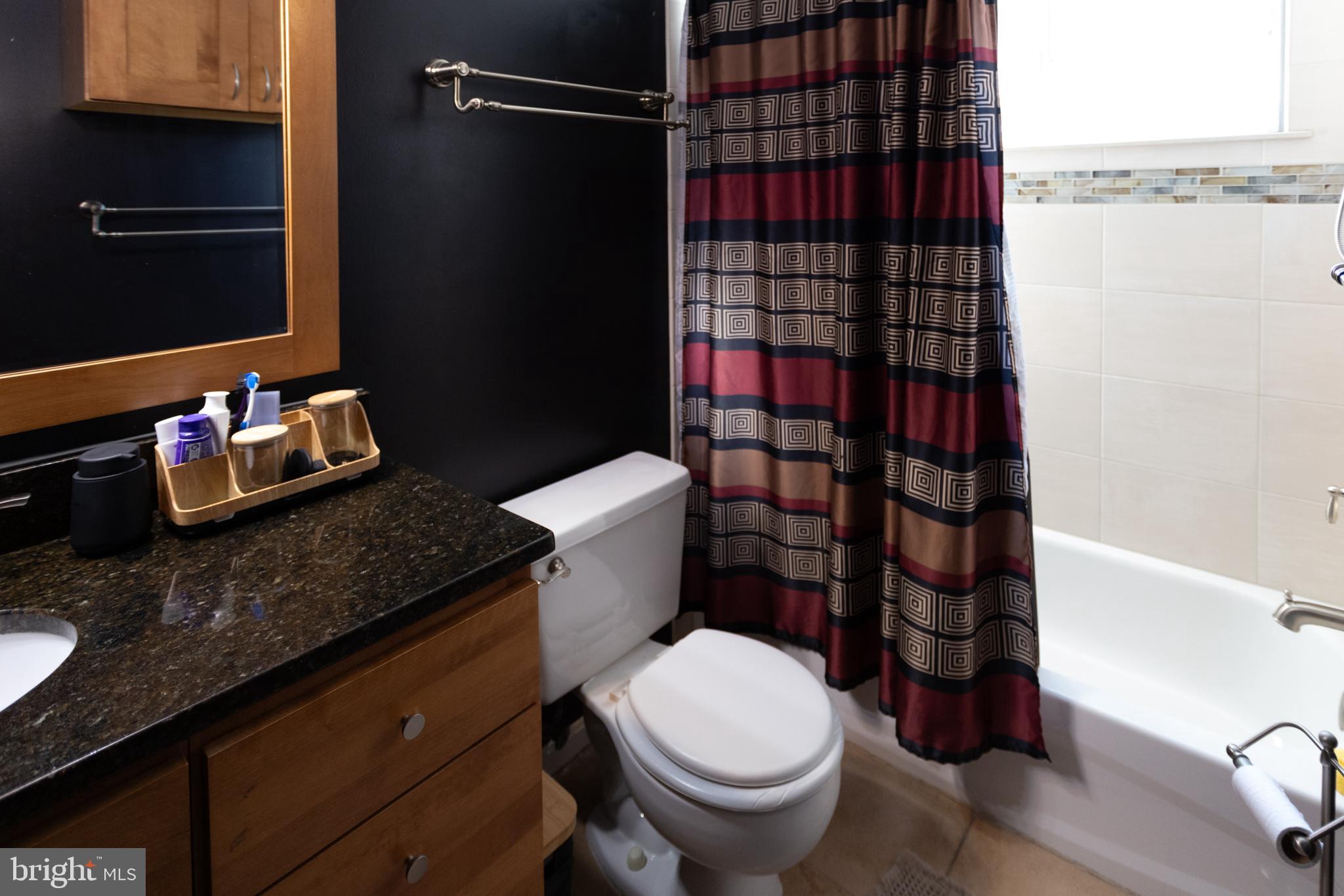 VISTAS 2 AT LAUREL - Residential