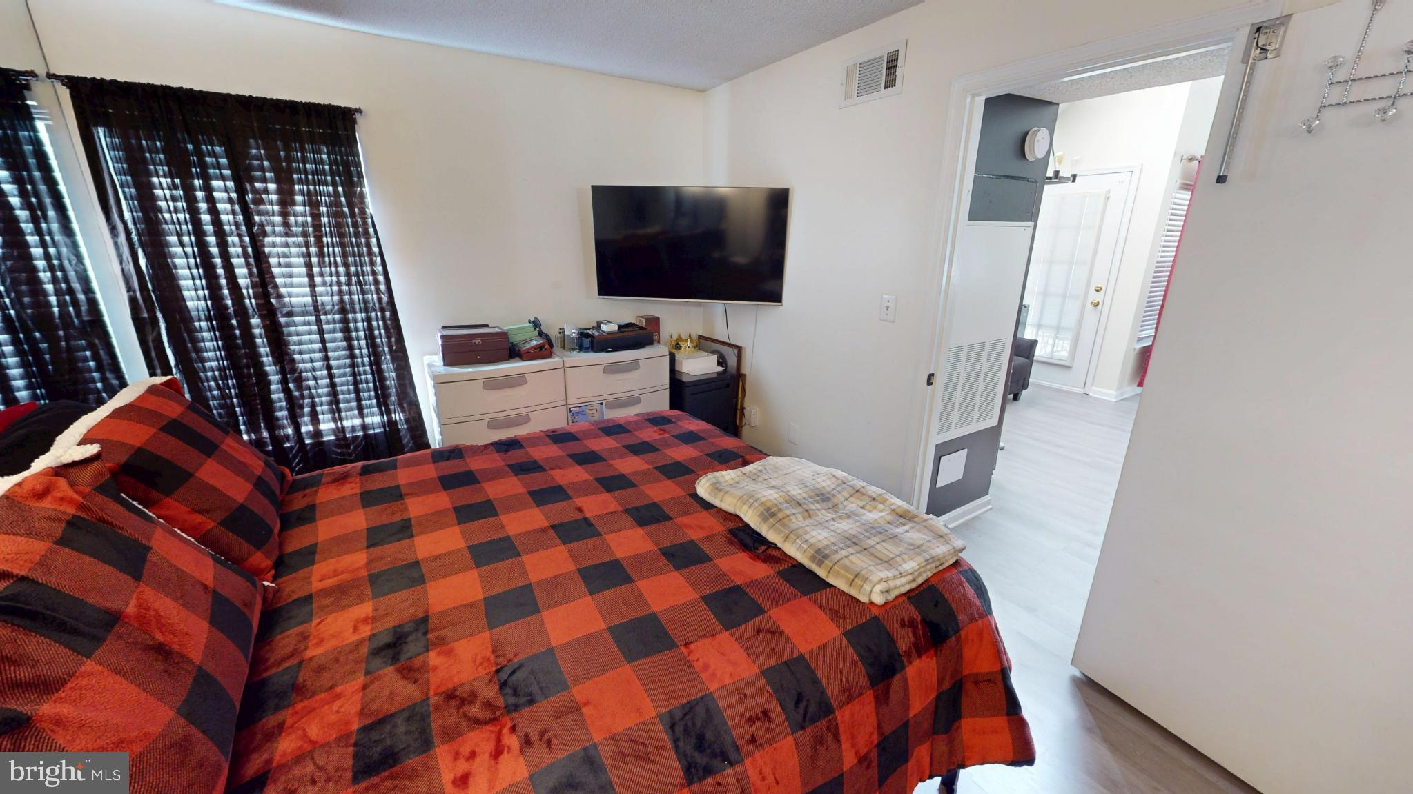 VISTAS 2 AT LAUREL - Residential