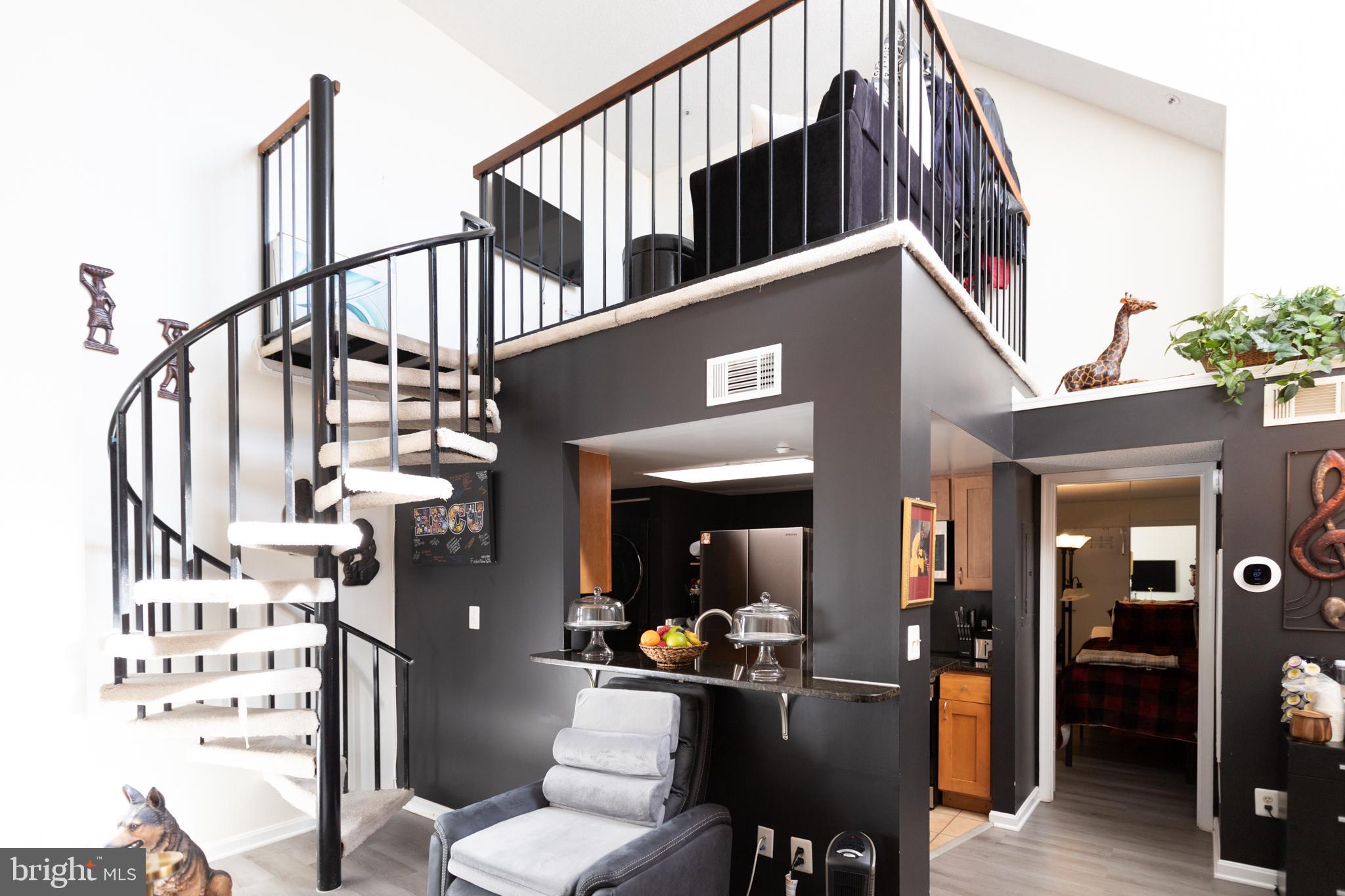 VISTAS 2 AT LAUREL - Residential