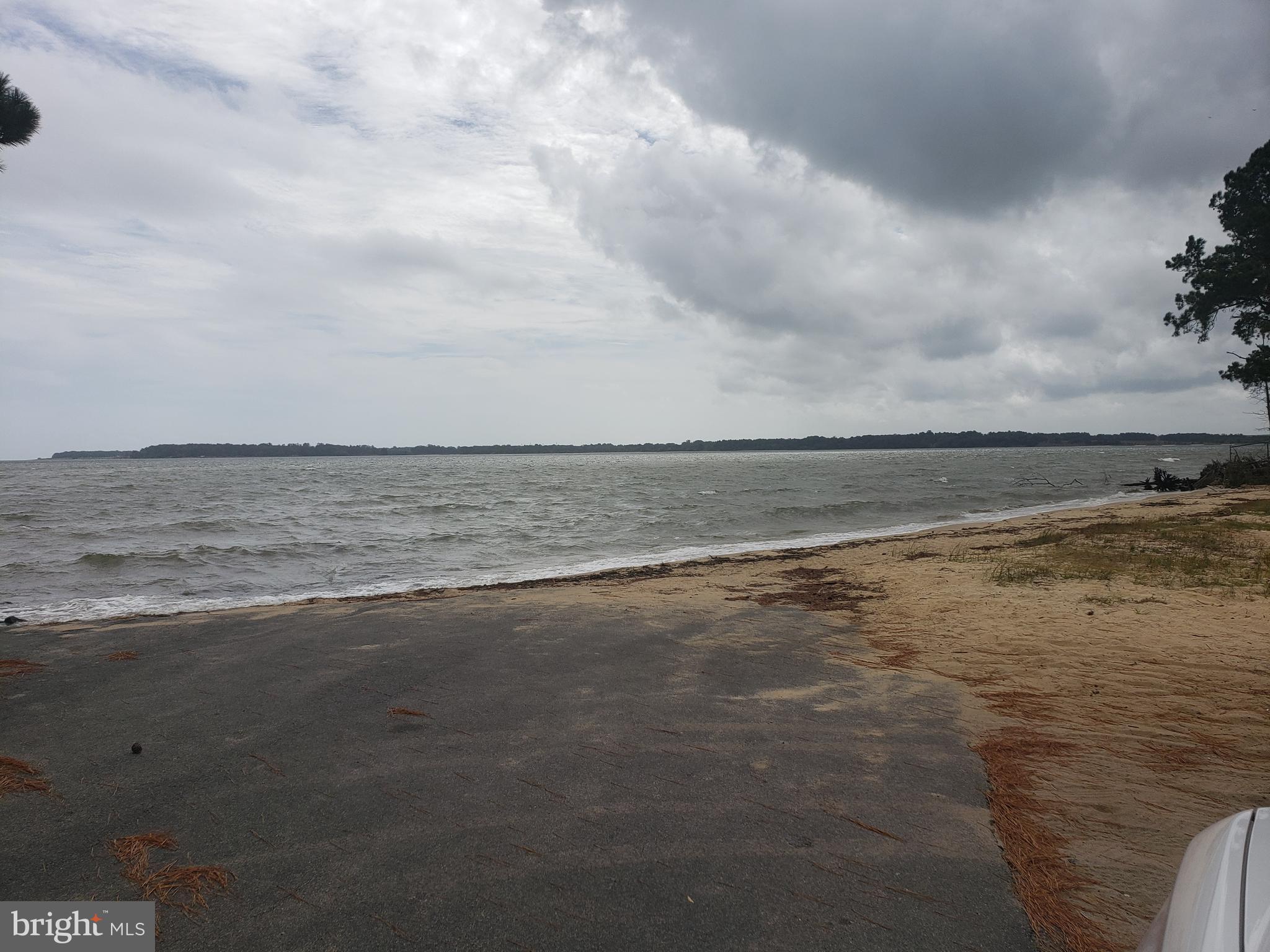 DRUM POINT - Residential