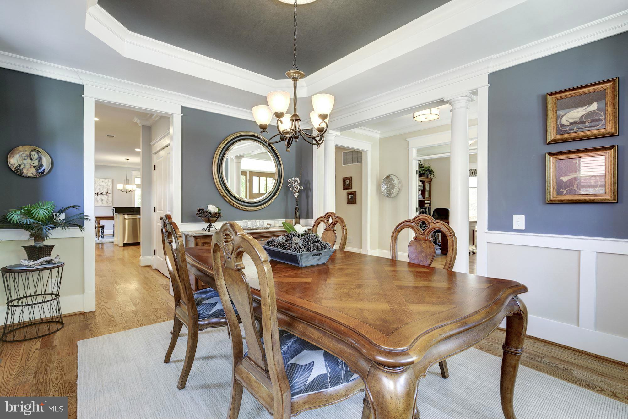 CLARENDON - Residential