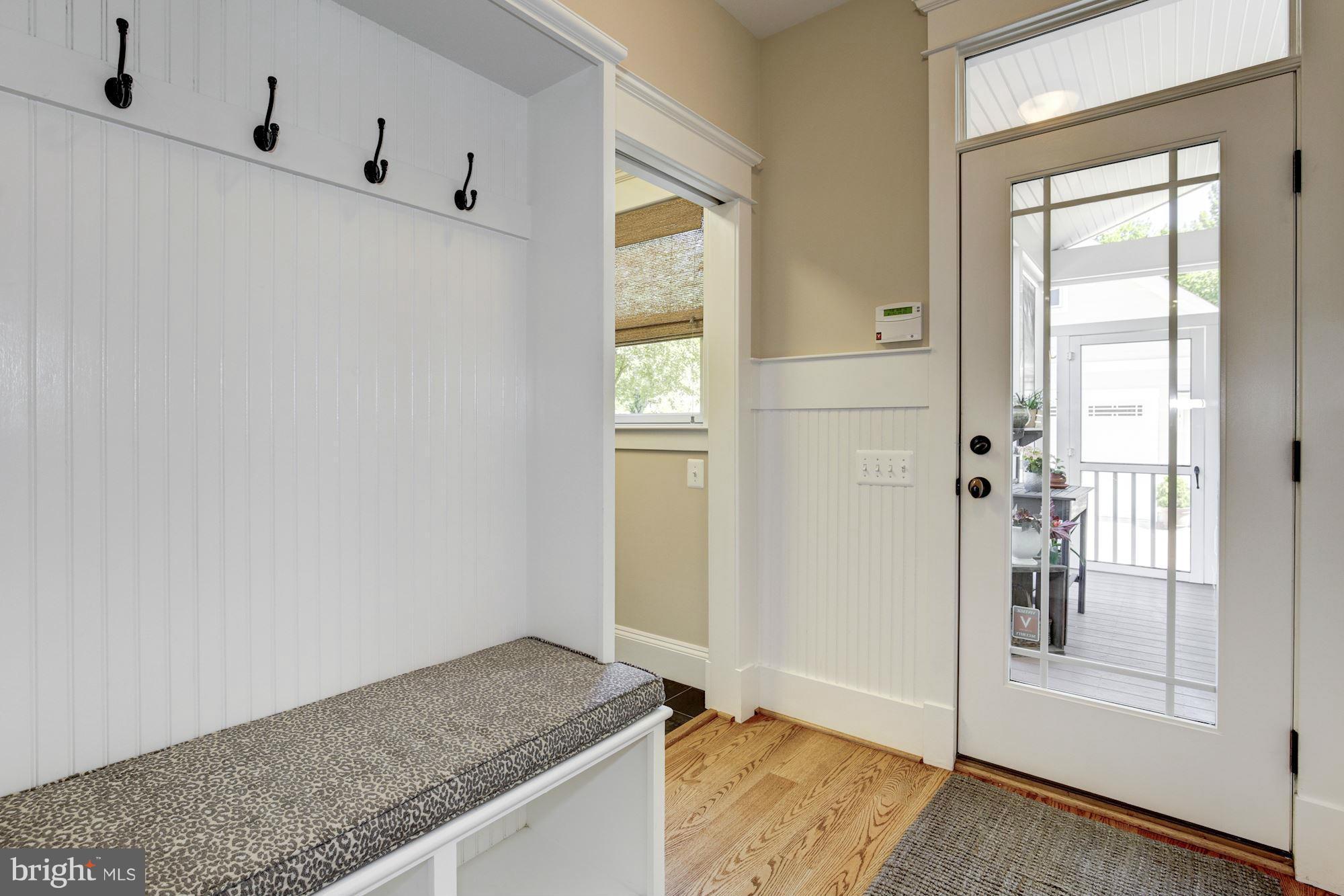 CLARENDON - Residential