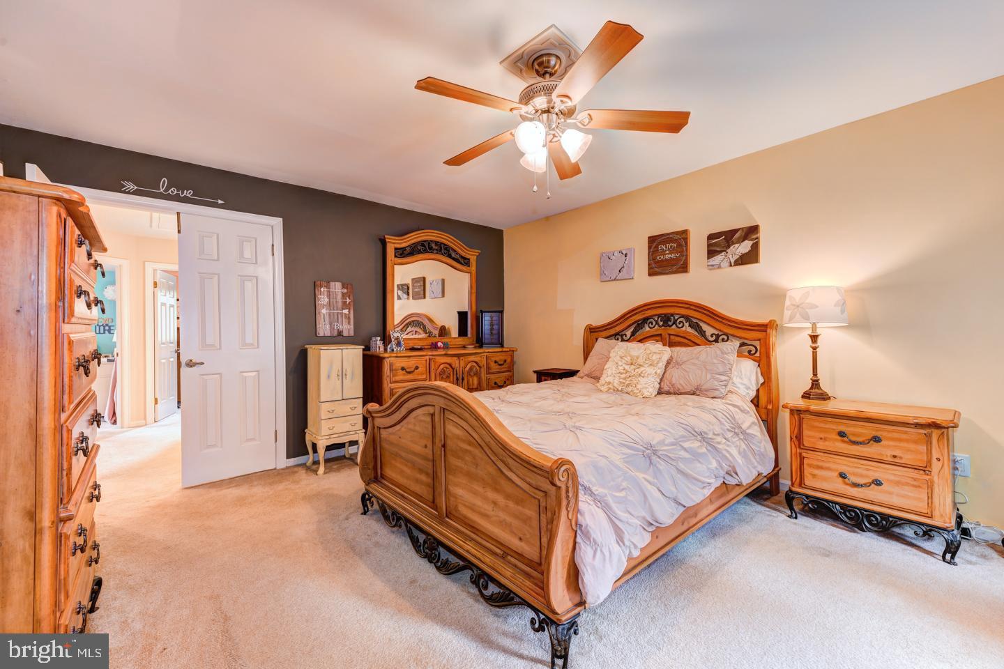 HEADLEY TRACE - Residential